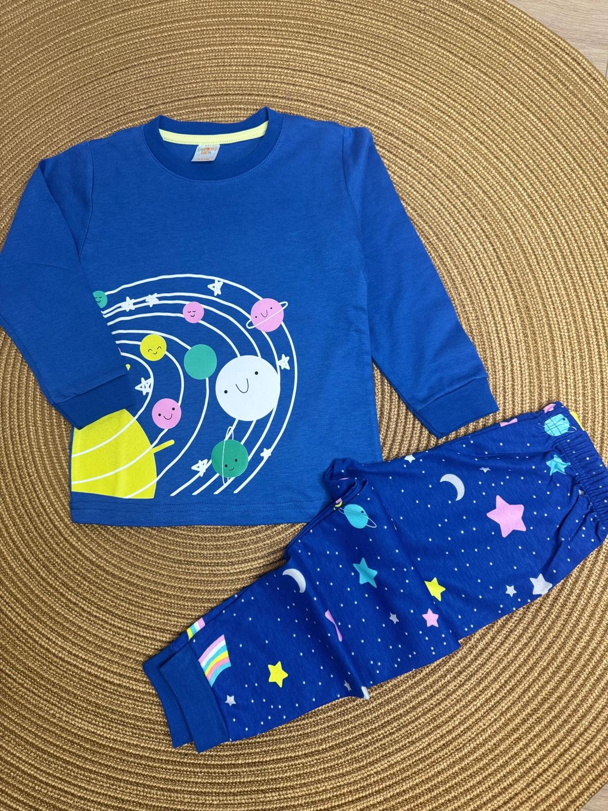 Galaksi Baskılı Kız Çocuk Pijama Takımı 
