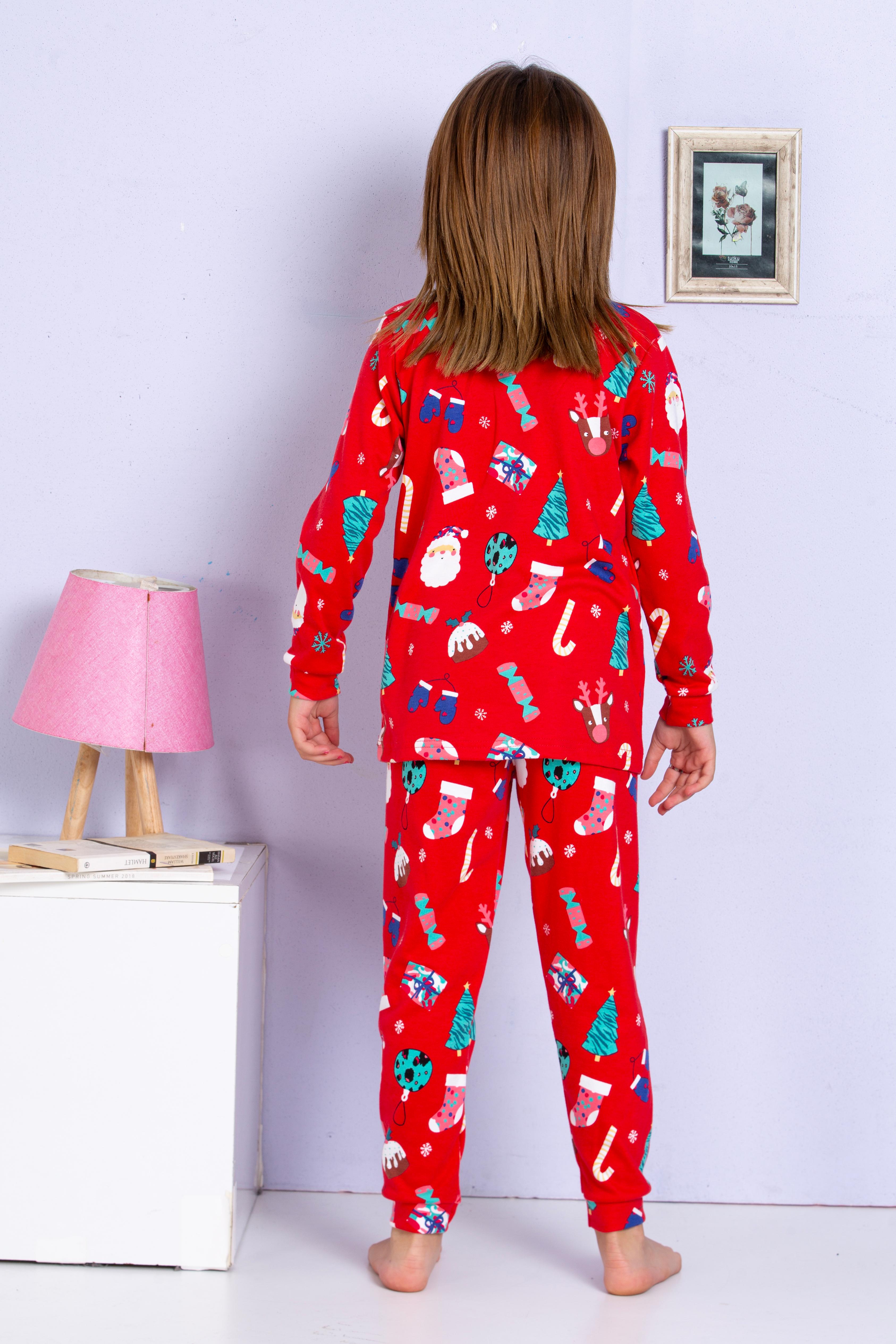 Yılbaşı Temalı Unisex Çocuk Pijama Takımı