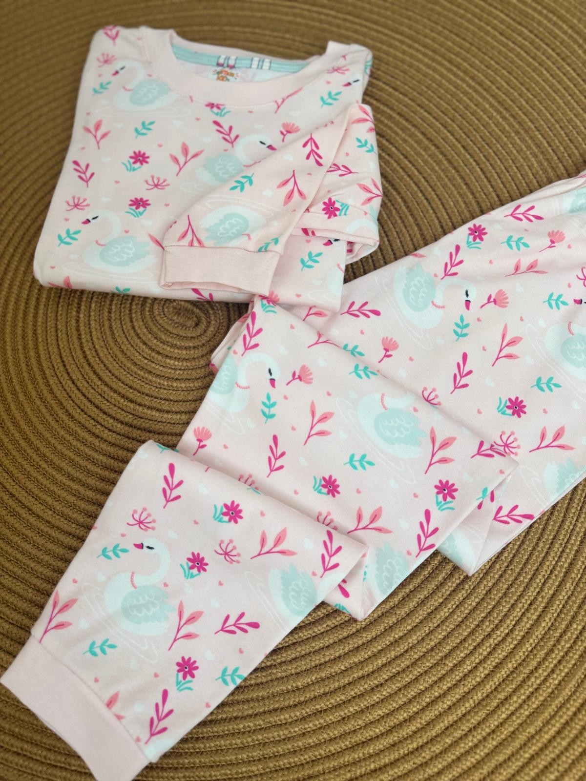 Kuğu Baskılı Pijama Takımı 