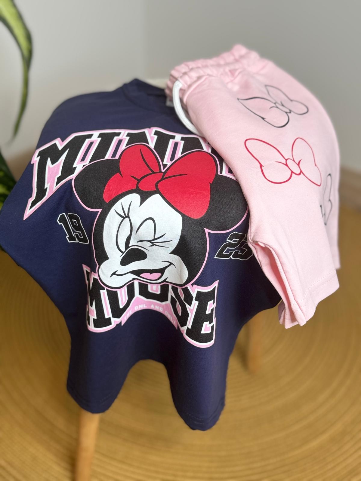 Minnie Mouse Baskılı Şortlu Takım 