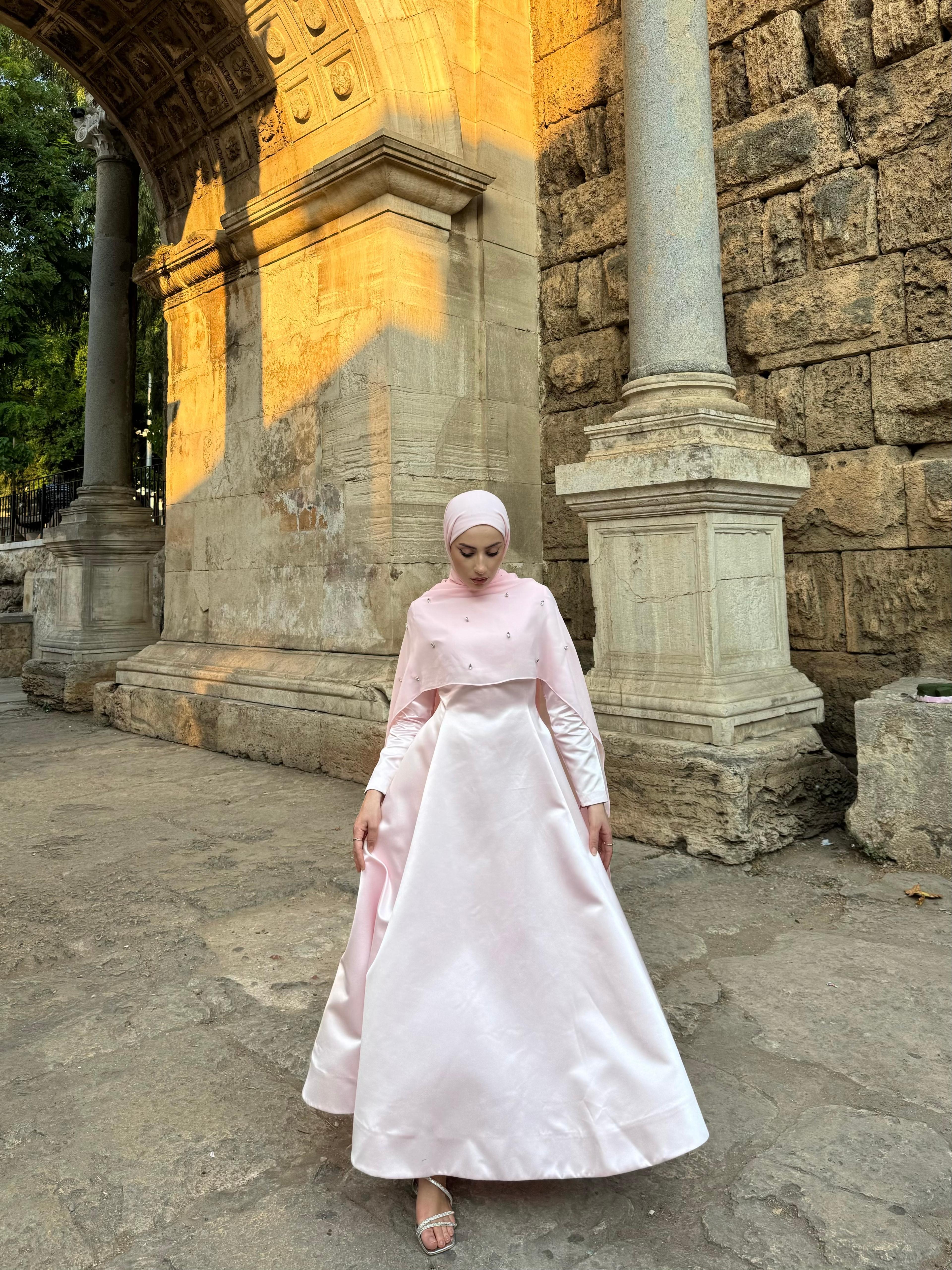 Kiralık - Liora Pembe