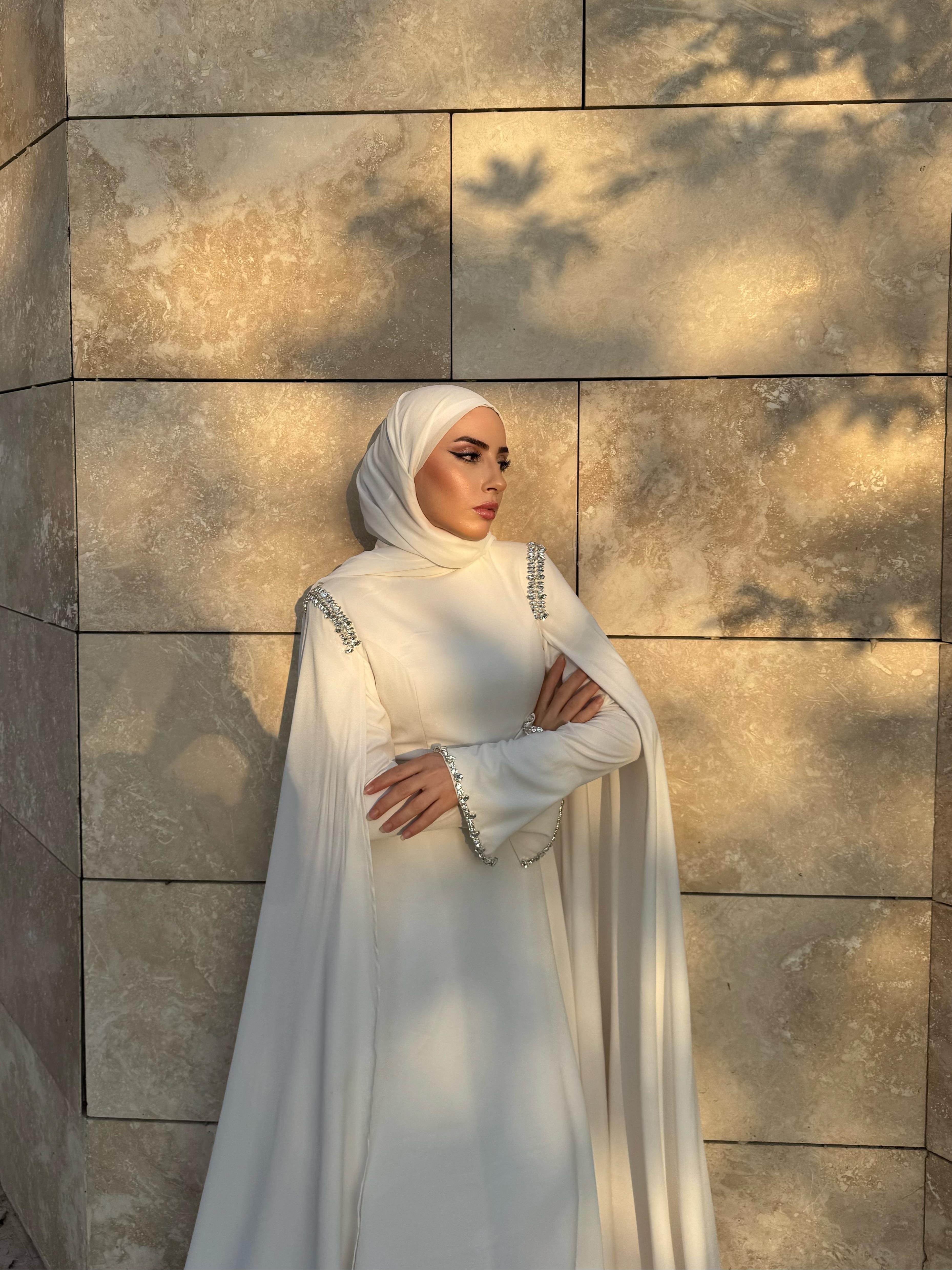Kiralık - Valeria Beyaz