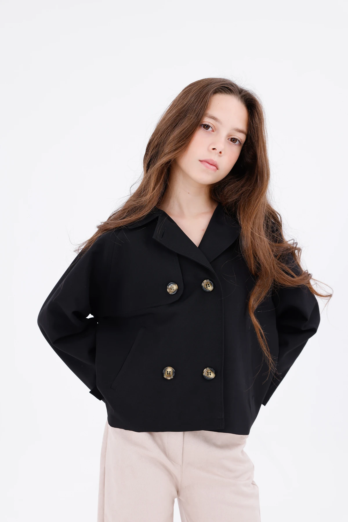 Kız Çocuk Düğme ve Sırt Tasarım Detaylı Kısa Trençkot - SİYAH