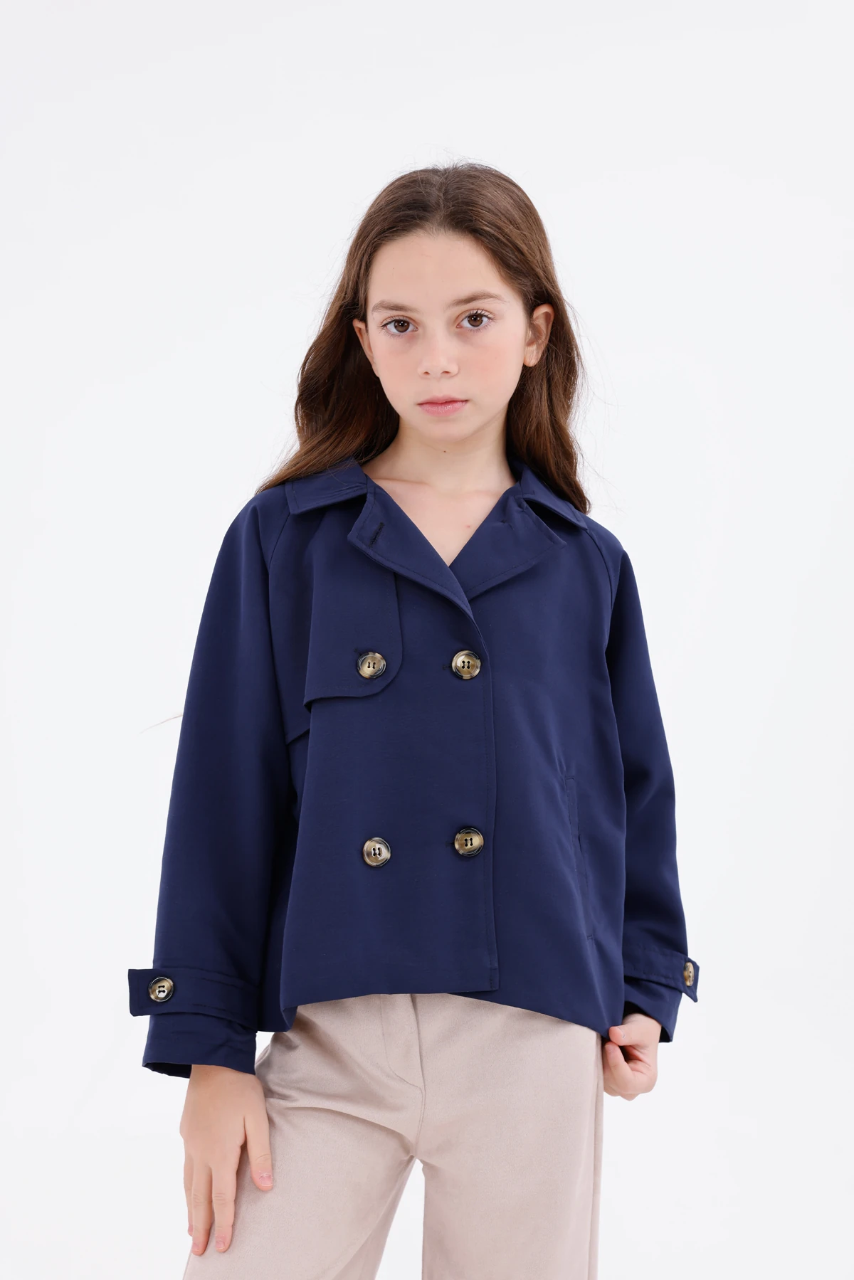 Kız Çocuk Düğme ve Sırt Tasarım Detaylı Kısa Trençkot - LACİVERT