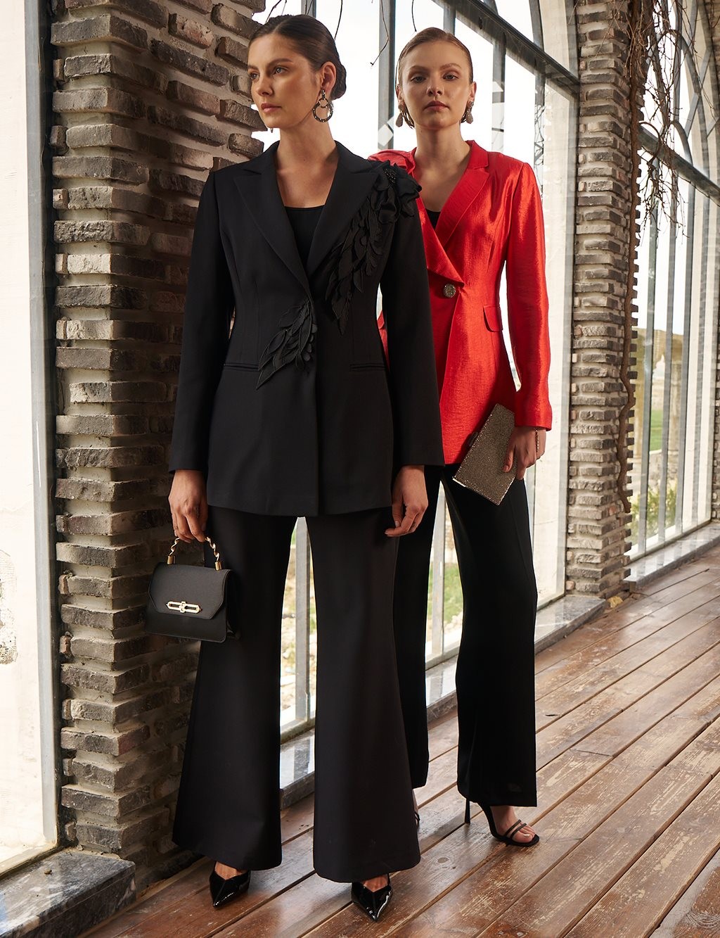 Kayra - Gül Motifli Şık Blazer Ceket