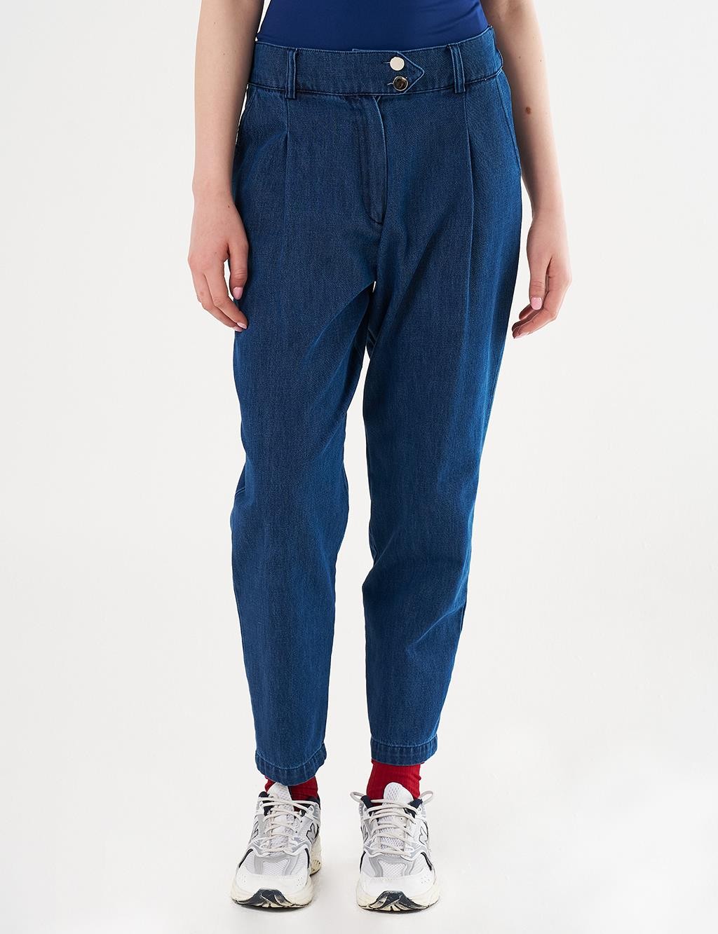 Kayra - Pileli Havuç Kesim Denim Pantolon