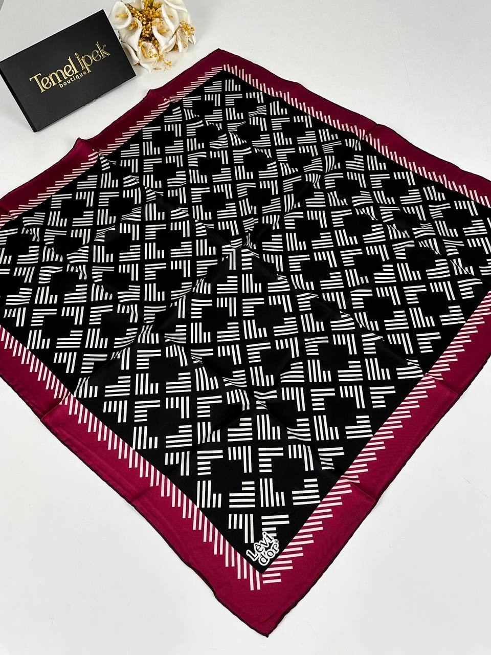 Levidor - Twill İpek Eşarp