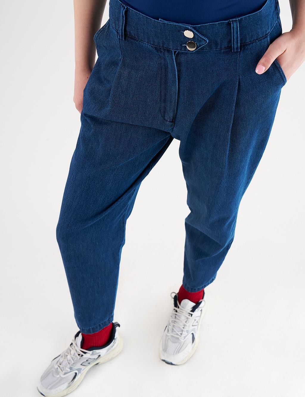 Kayra - Pileli Havuç Kesim Denim Pantolon