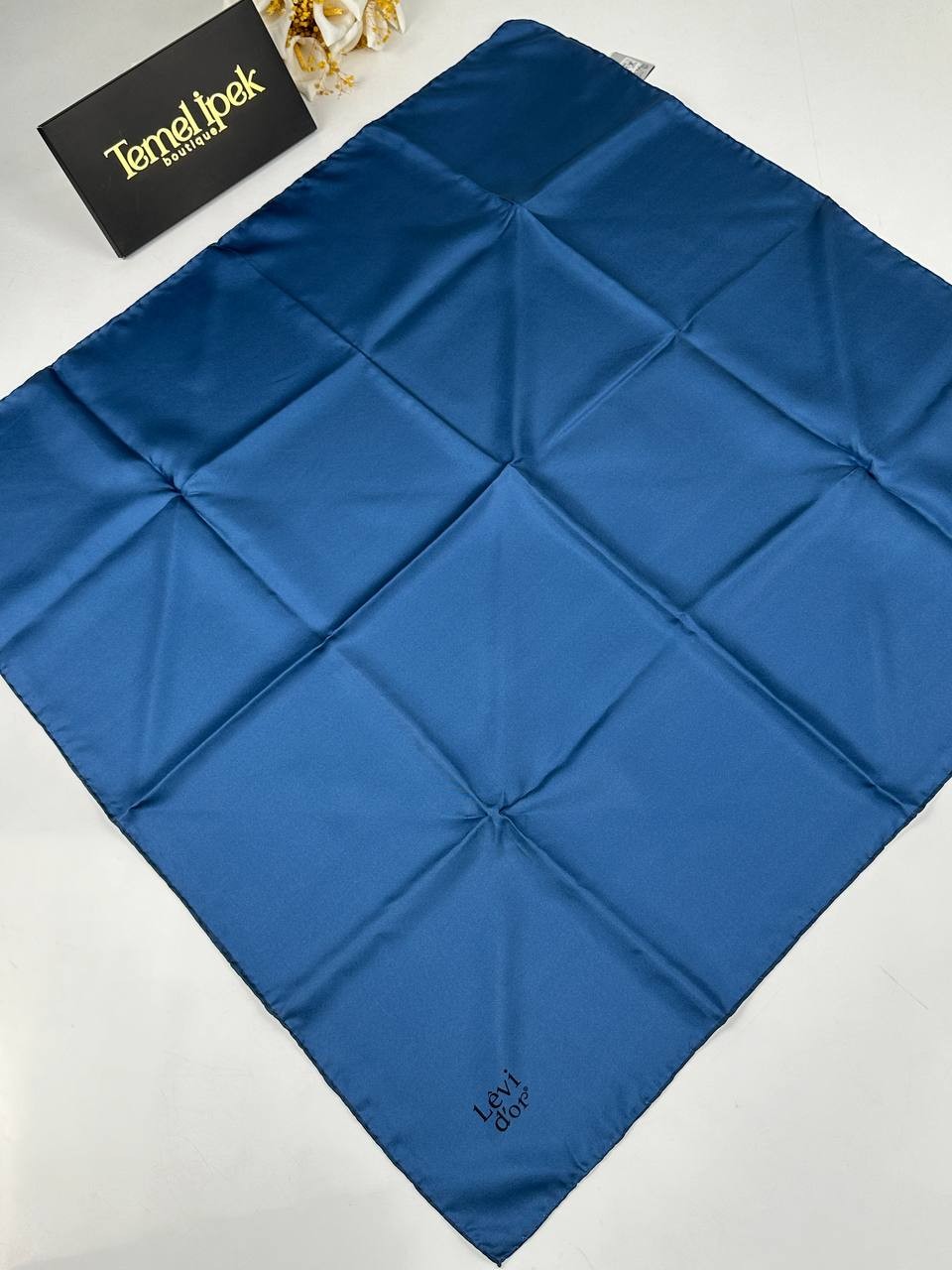 Levidor - Düz Renk Twill İpek Eşarp