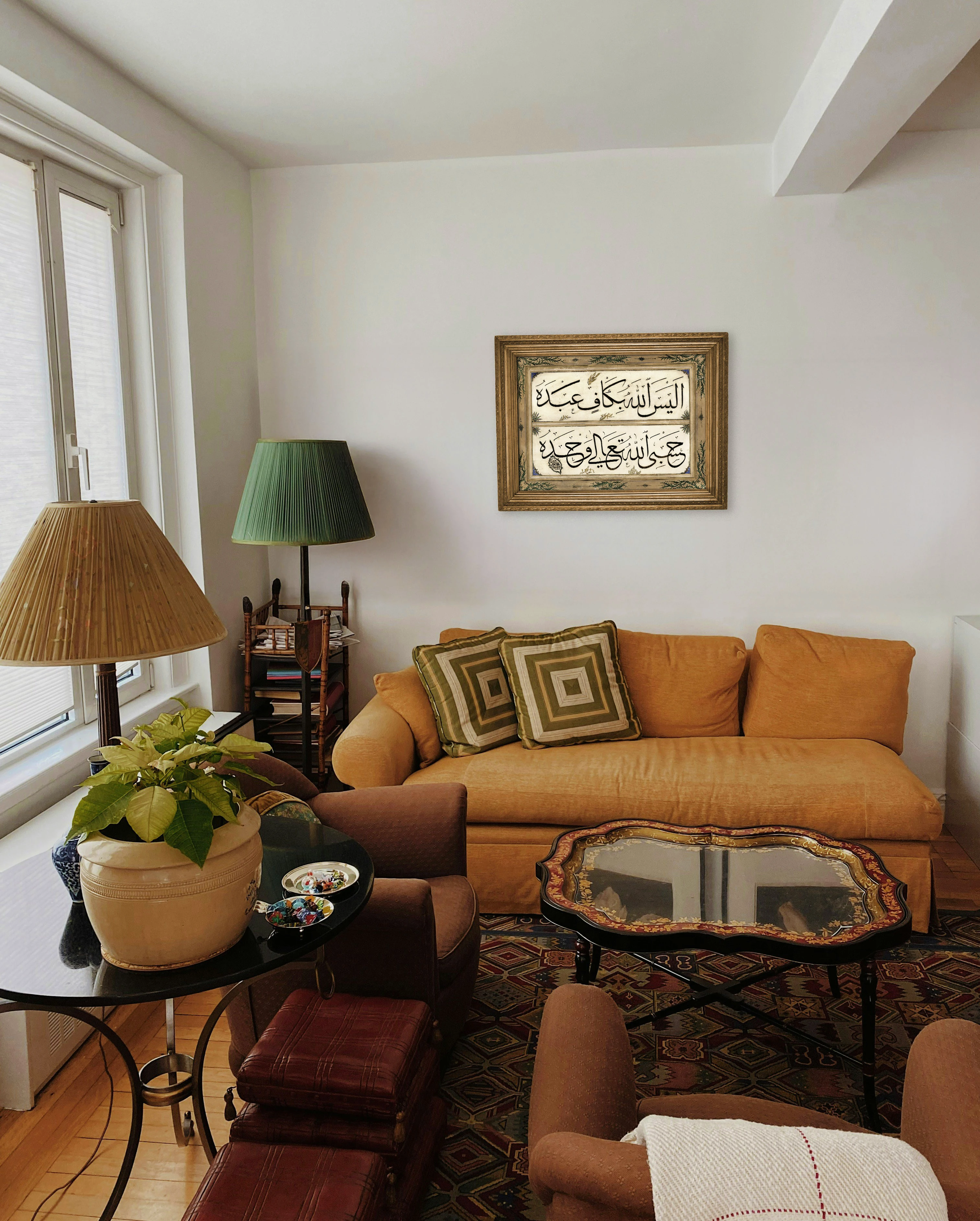 Allah kuluna kafi değil mi?