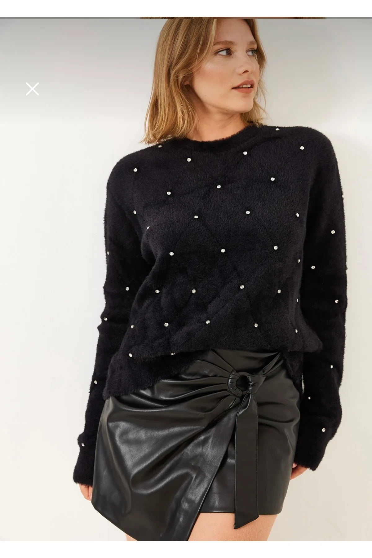 Kadın Taş Detaylı Bisiklet Yaka Triko Kazak