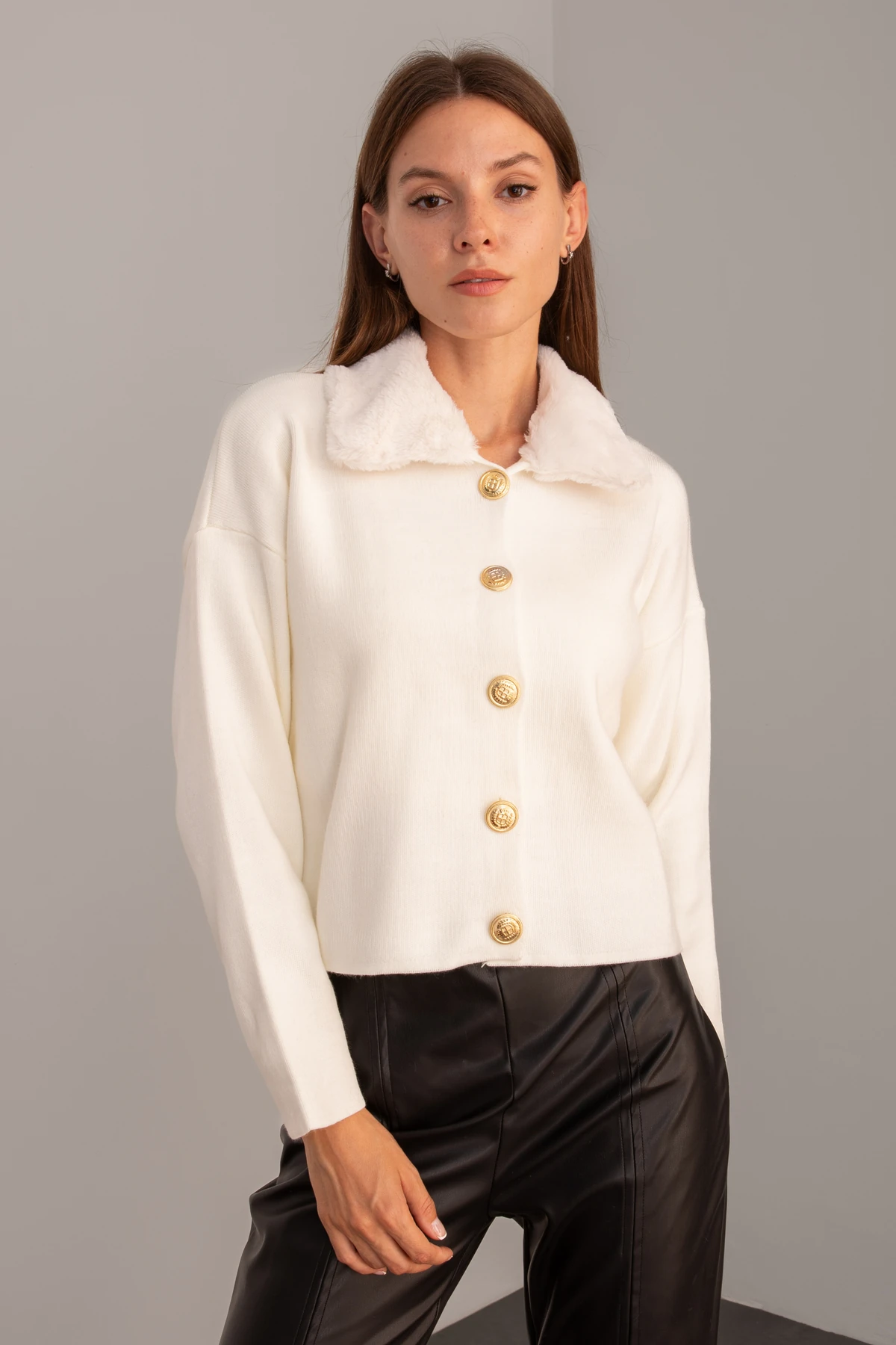 Kadın Düz Peluşlu Triko Hırka