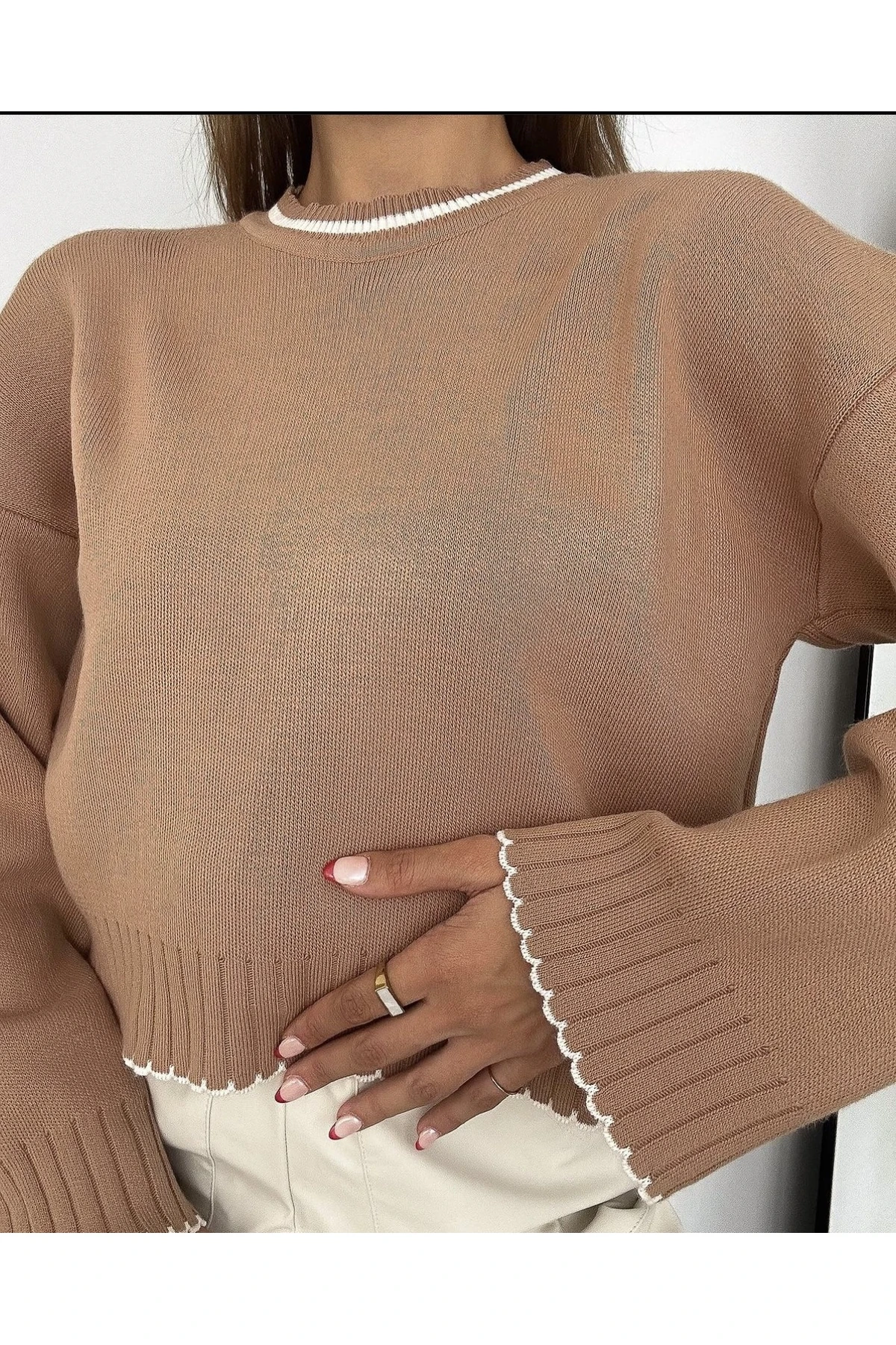 Kenarı Nakışlı Oversize Kadın Kazak