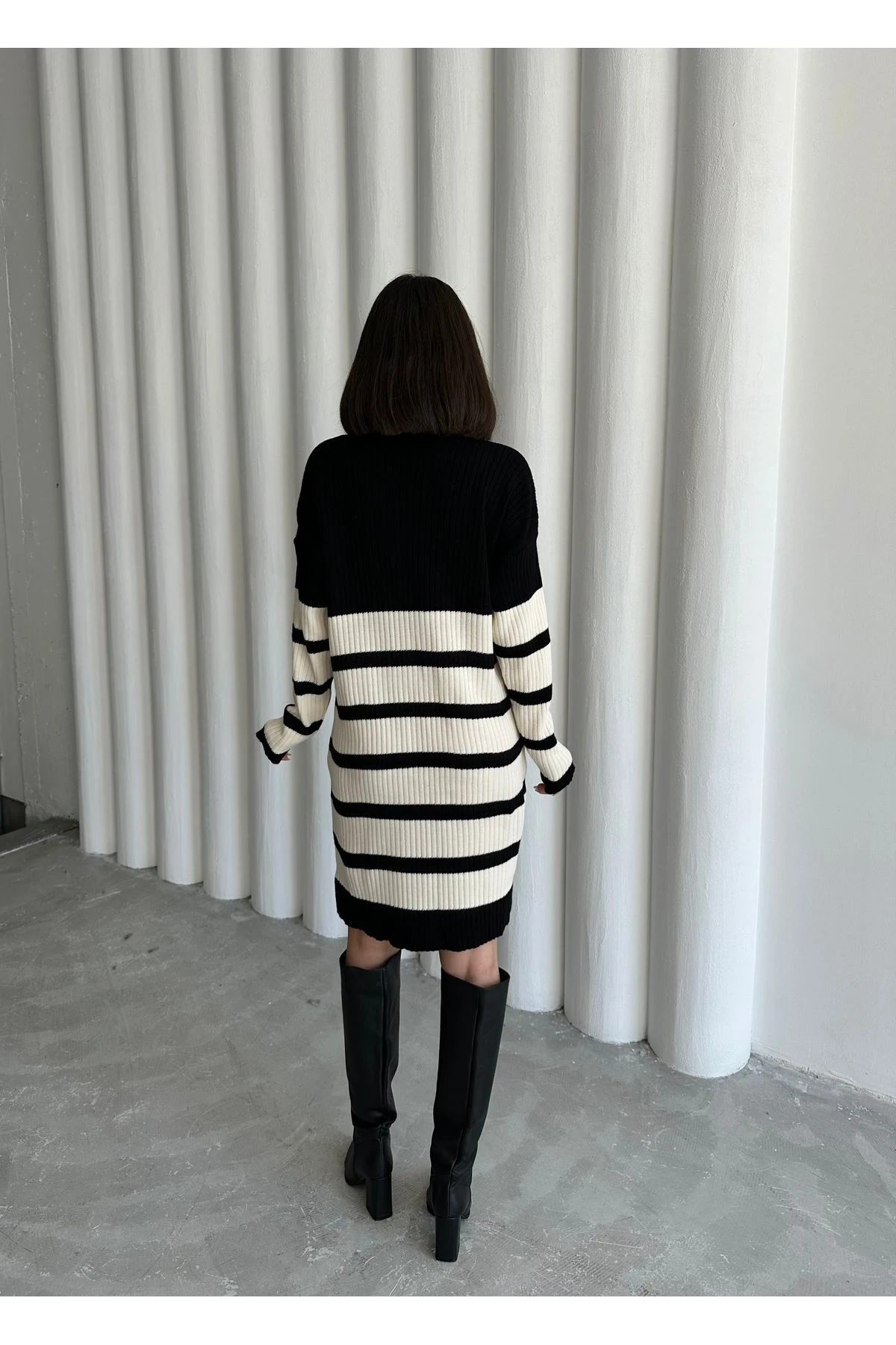 Kadın Çizgili Midi Boy Triko Elbise