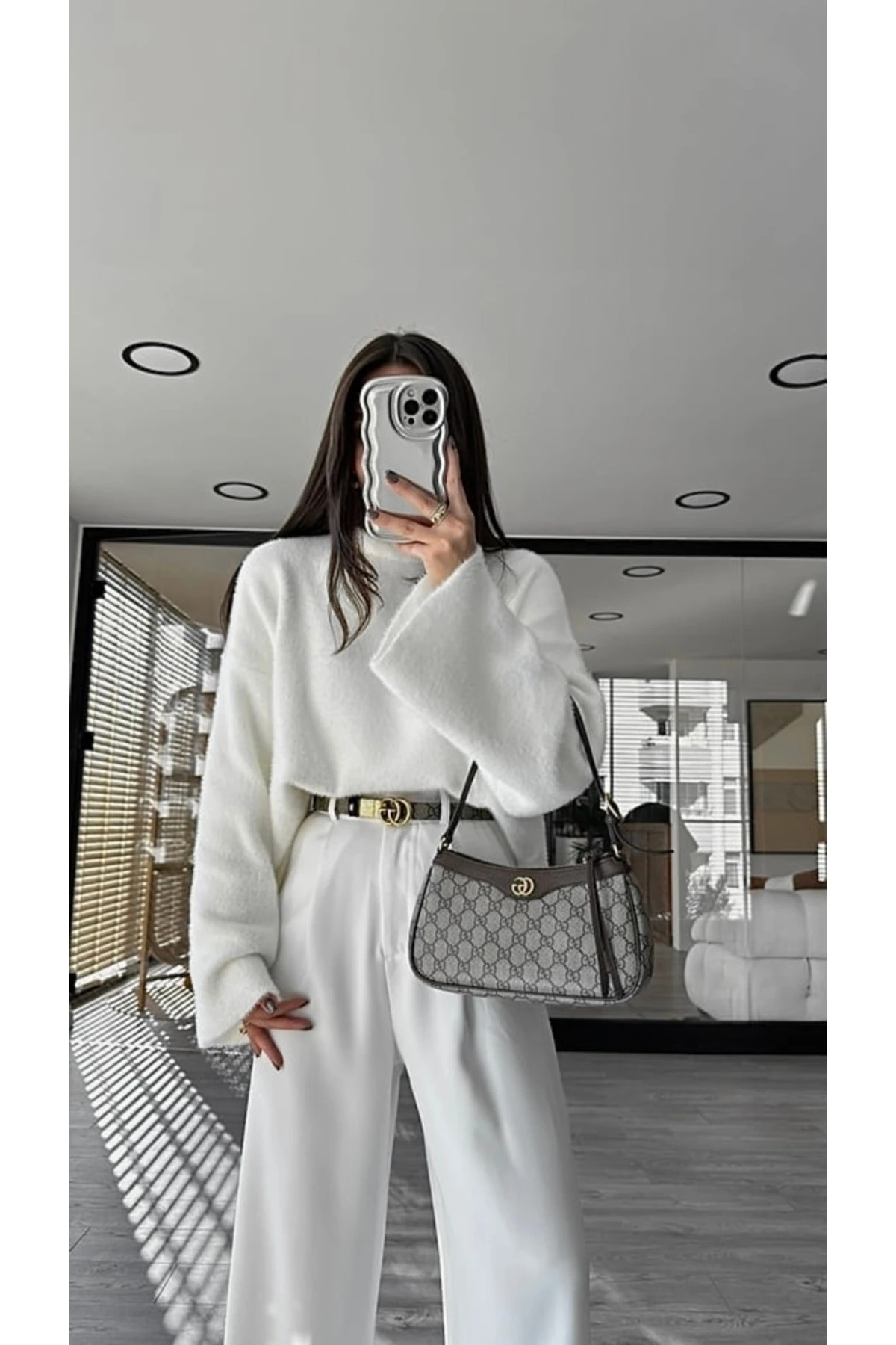 Kadın Beyaz Sakallı Yumoş Basic Triko Kazak