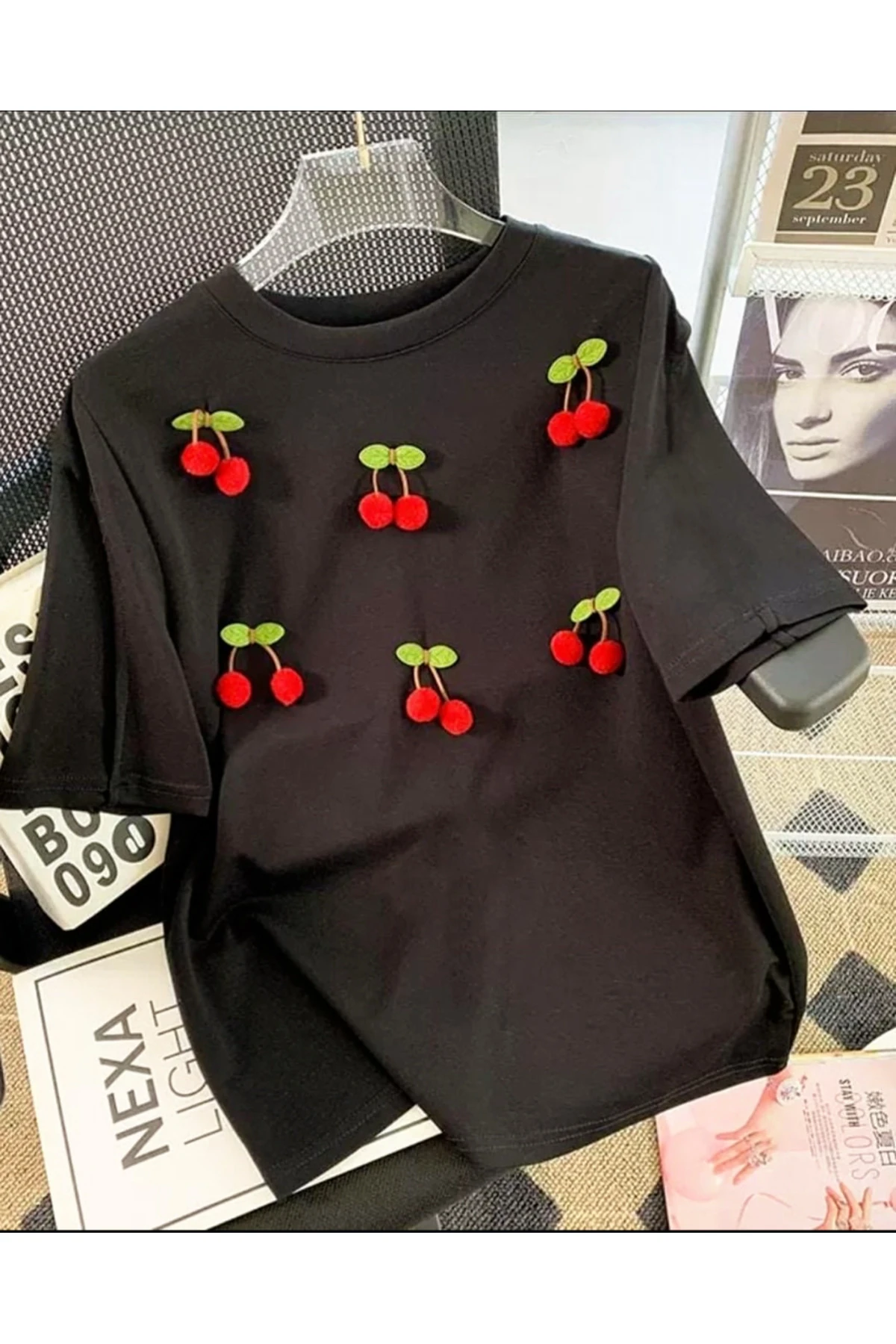 Kiraz Charmlı Kadın Basic Bisiklet Yaka Tişört