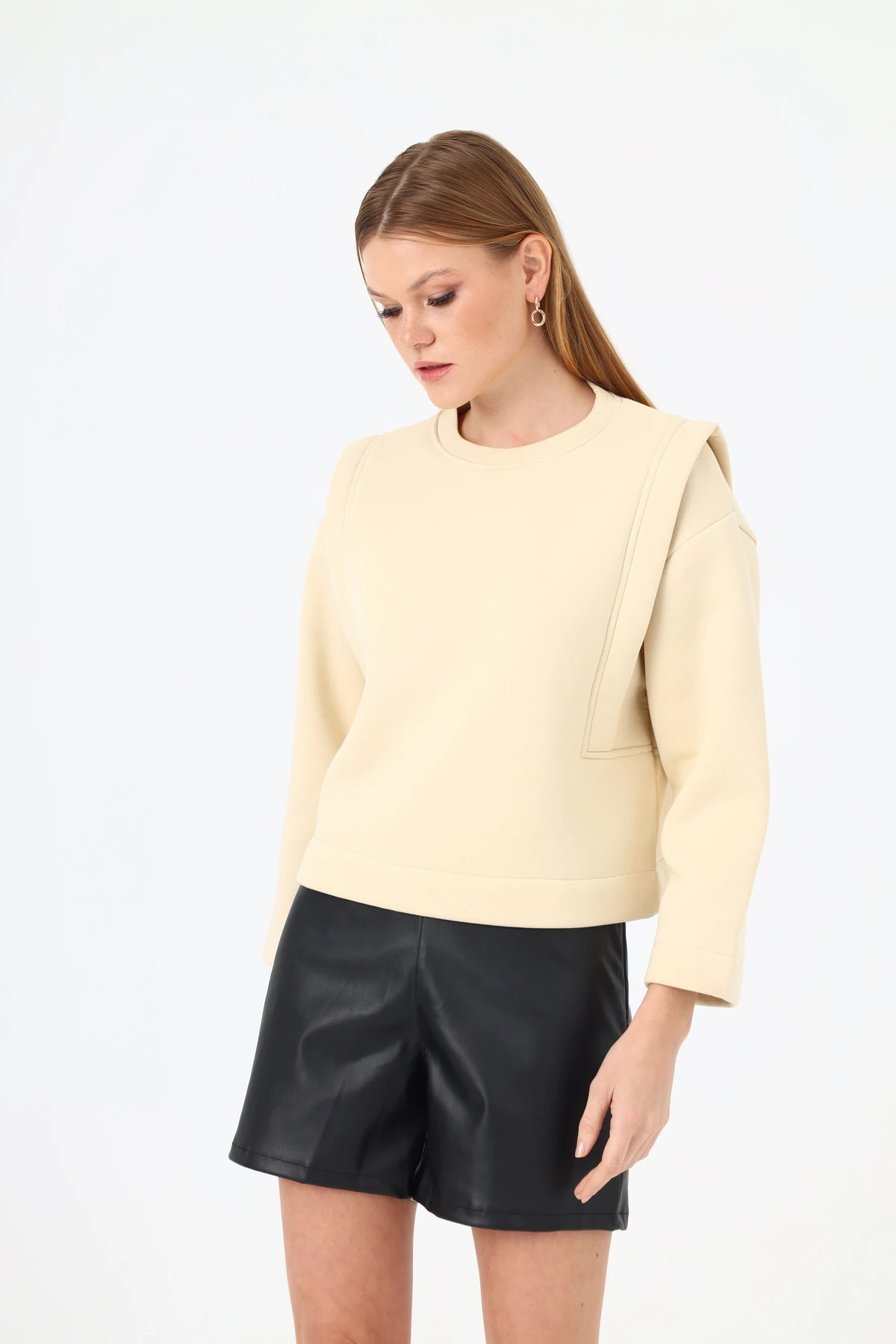 Kadın Derin Omuz Detaylı 3 İplik Sweatshirt