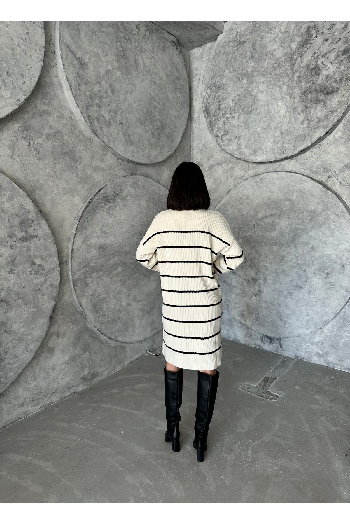 Kadın Çizgili Uzun Triko Elbise