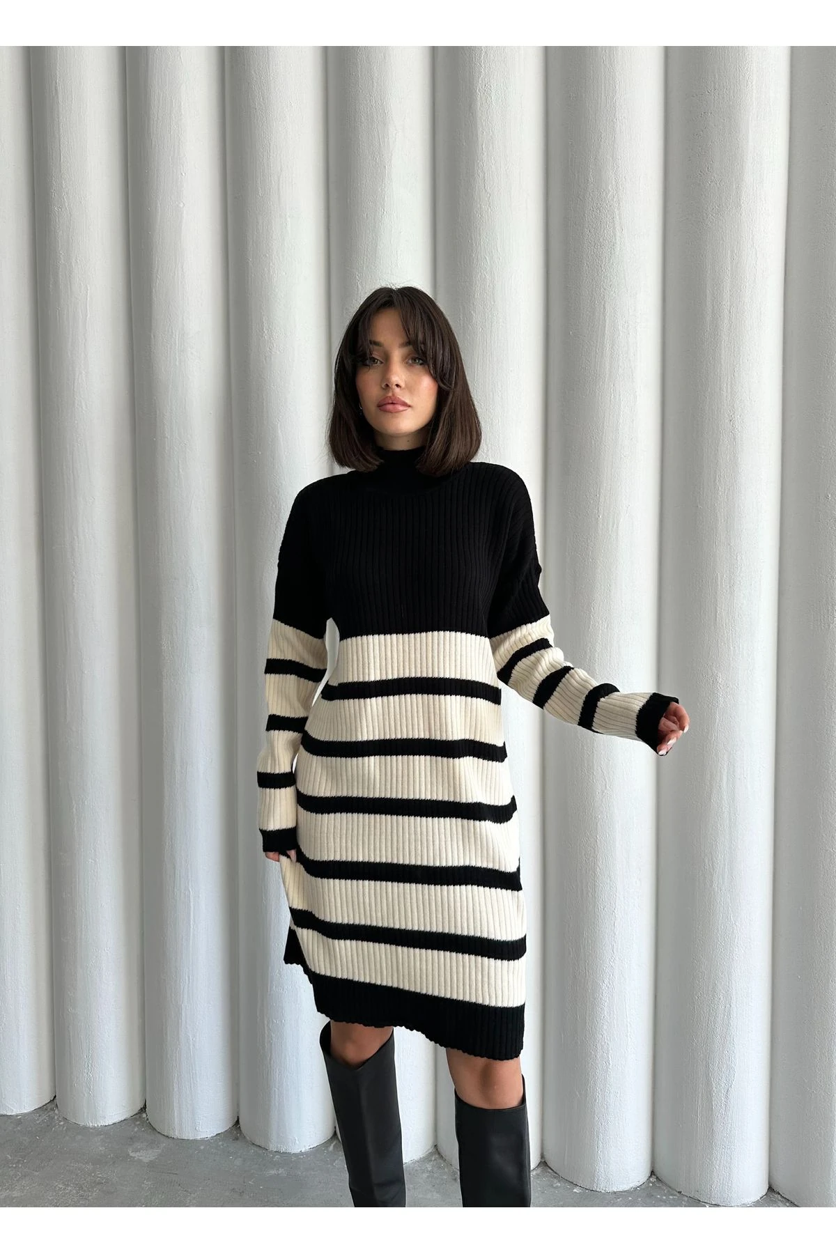 Kadın Çizgili Midi Boy Triko Elbise