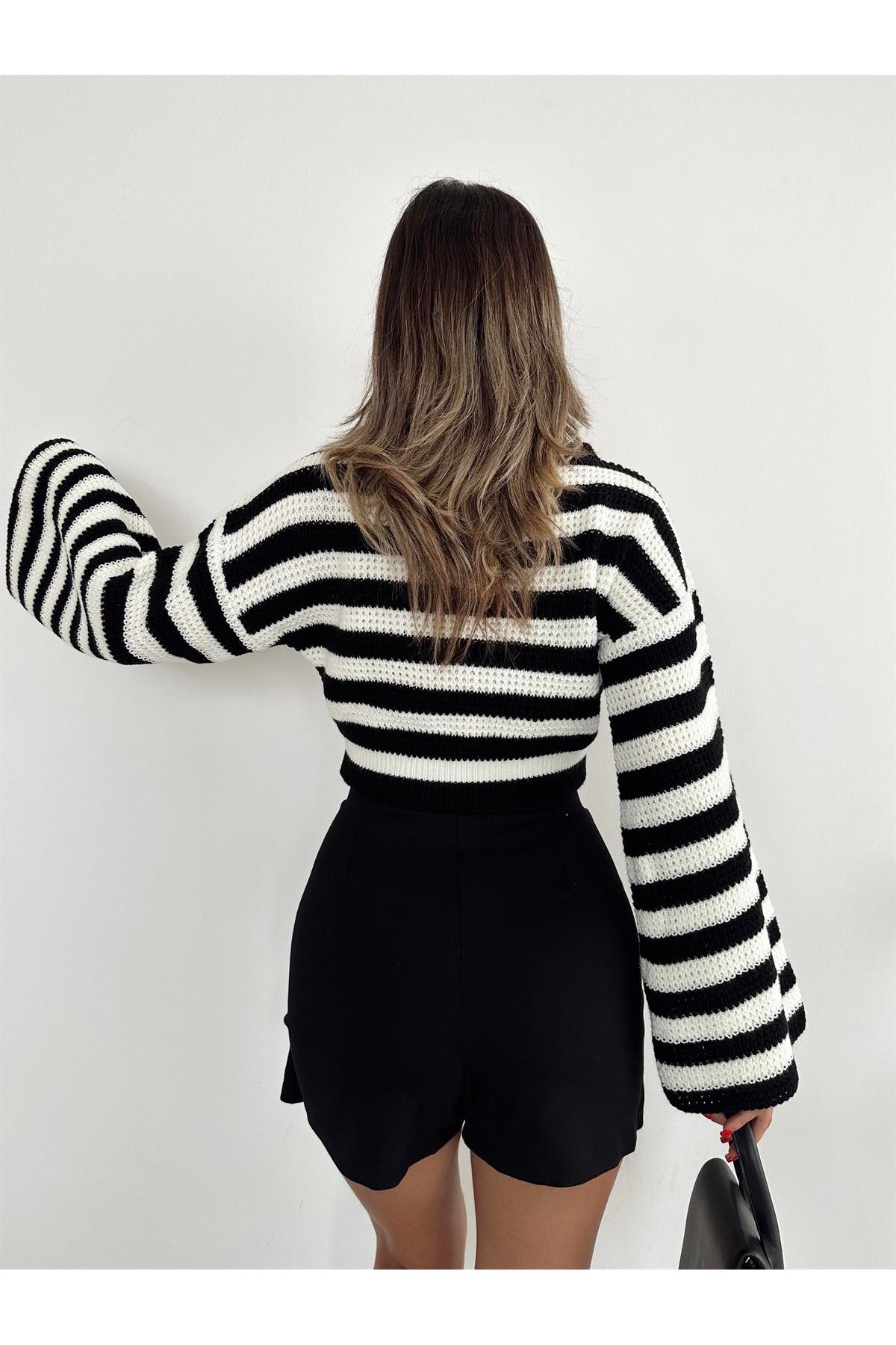 Kadın İspanyol Kol Crop Çizgili triko hırka