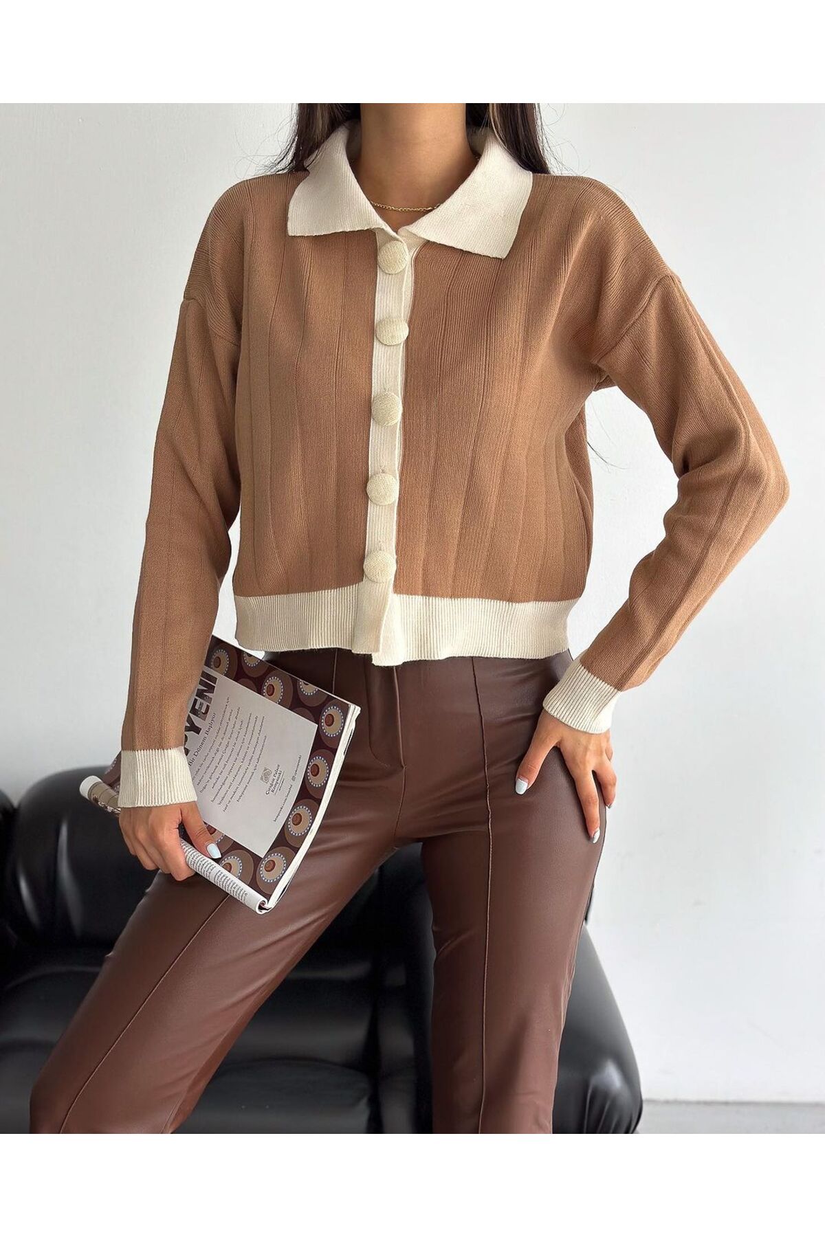 Kadın Kapsül Düğmeli Polo Yaka Triko Hırka