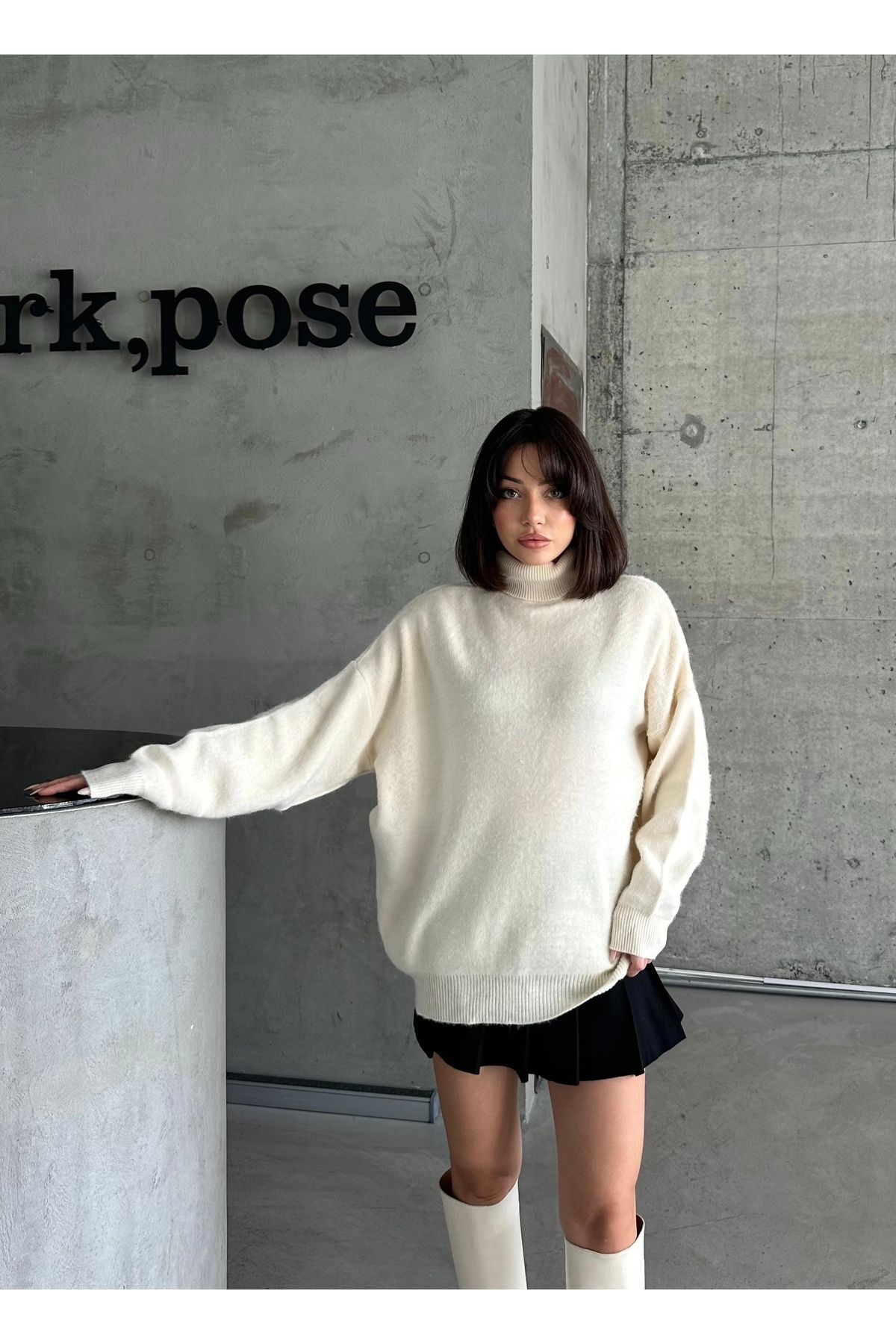 Kadın Oversize Balıkçı Yaka Yumoş Kazak