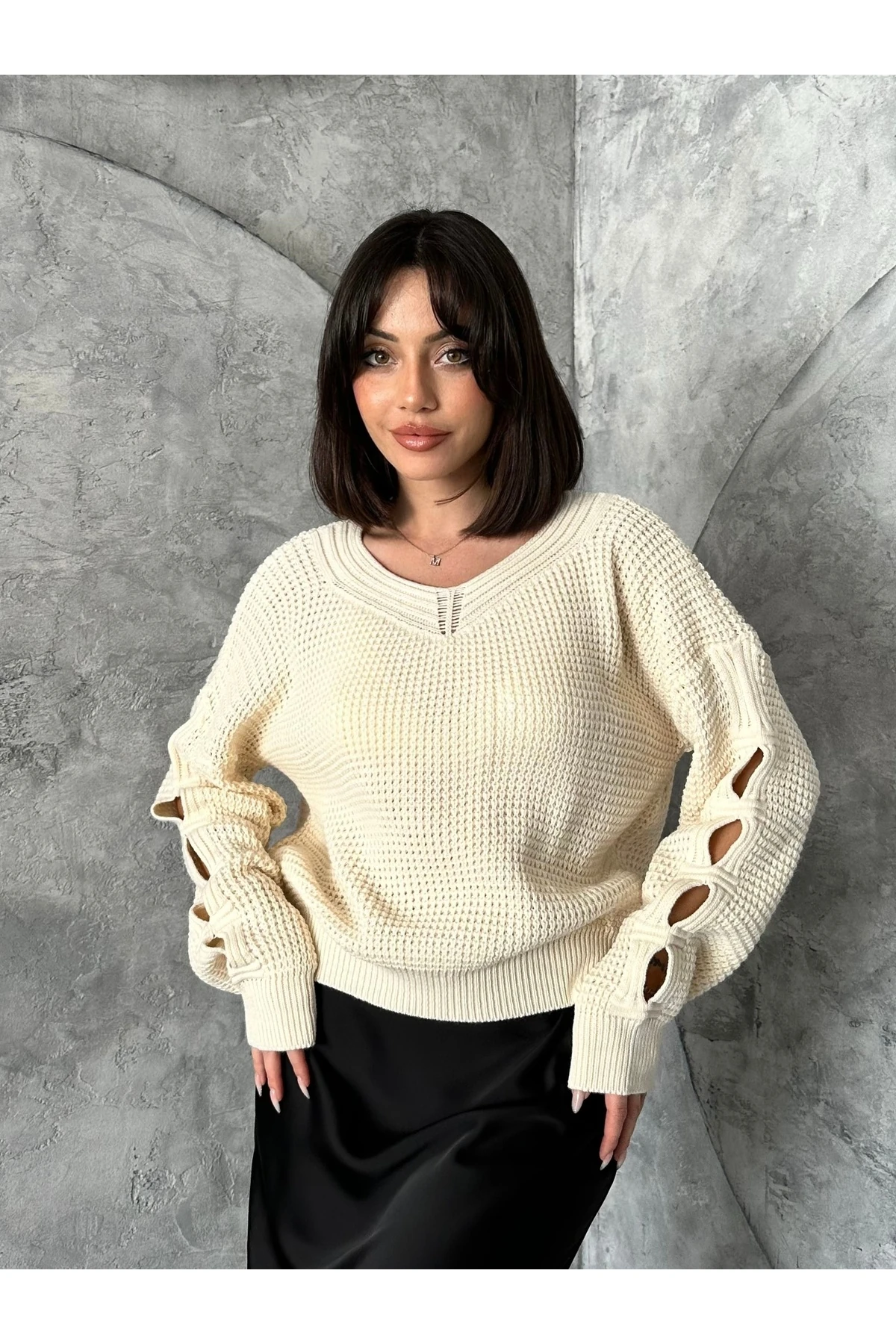 Kadın Kolları Desenli Triko Kazak