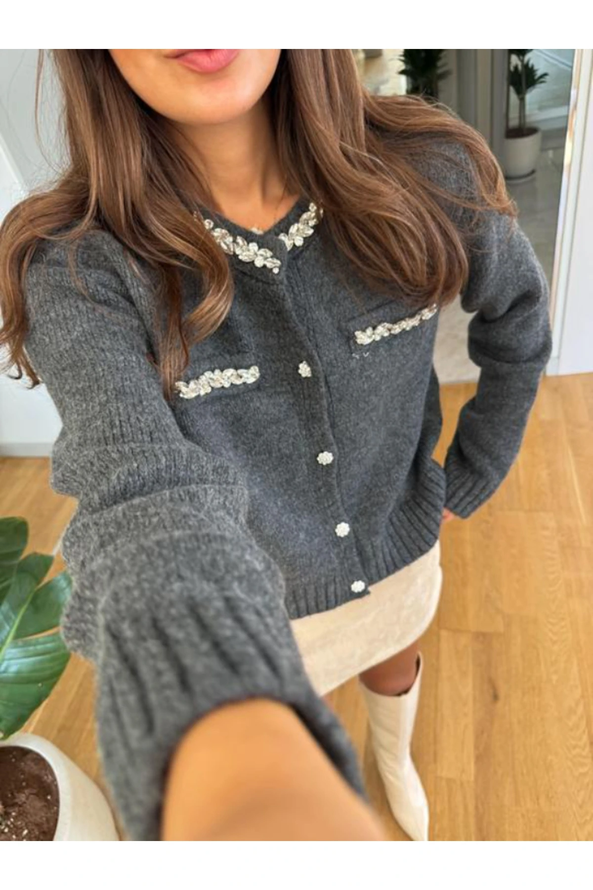 Kadın Antrasit Taşlı Cep Detaylı Bisiklet Yaka Yumoş Hırka