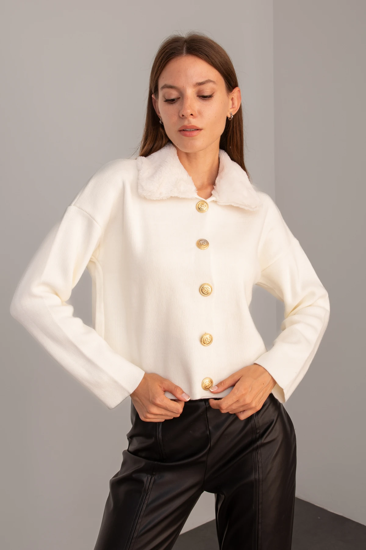 Kadın Düz Peluşlu Triko Hırka