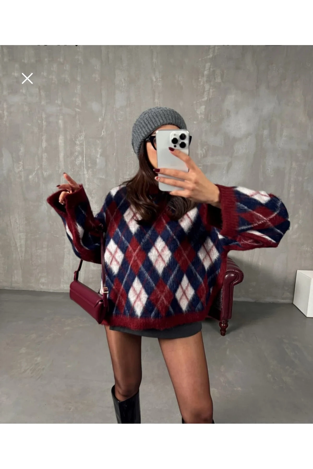 Kadın Baklava Desen Oversize Yırtmaçlı Yumoş Kazak