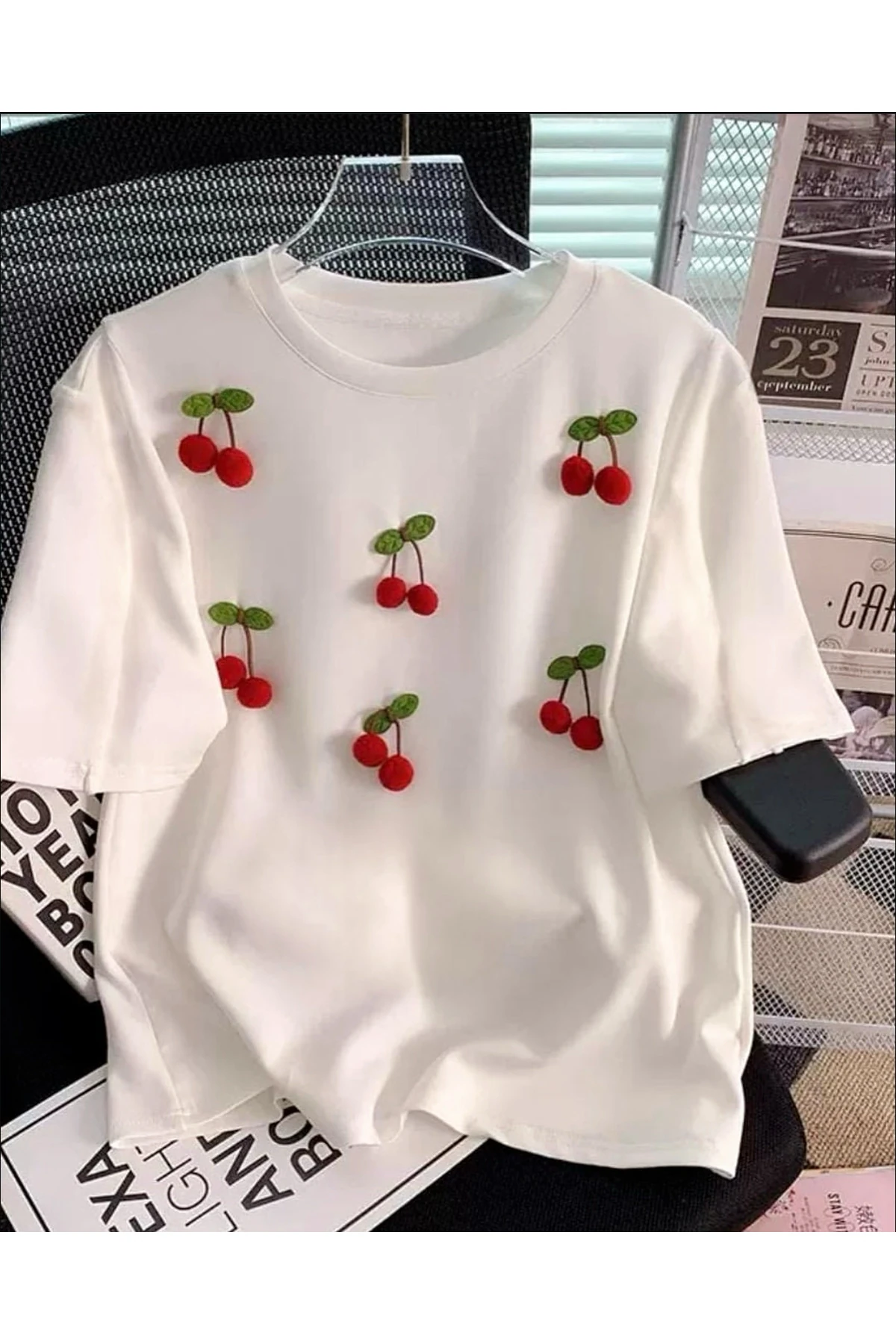 Kiraz Charmlı Kadın Basic Bisiklet Yaka Tişört