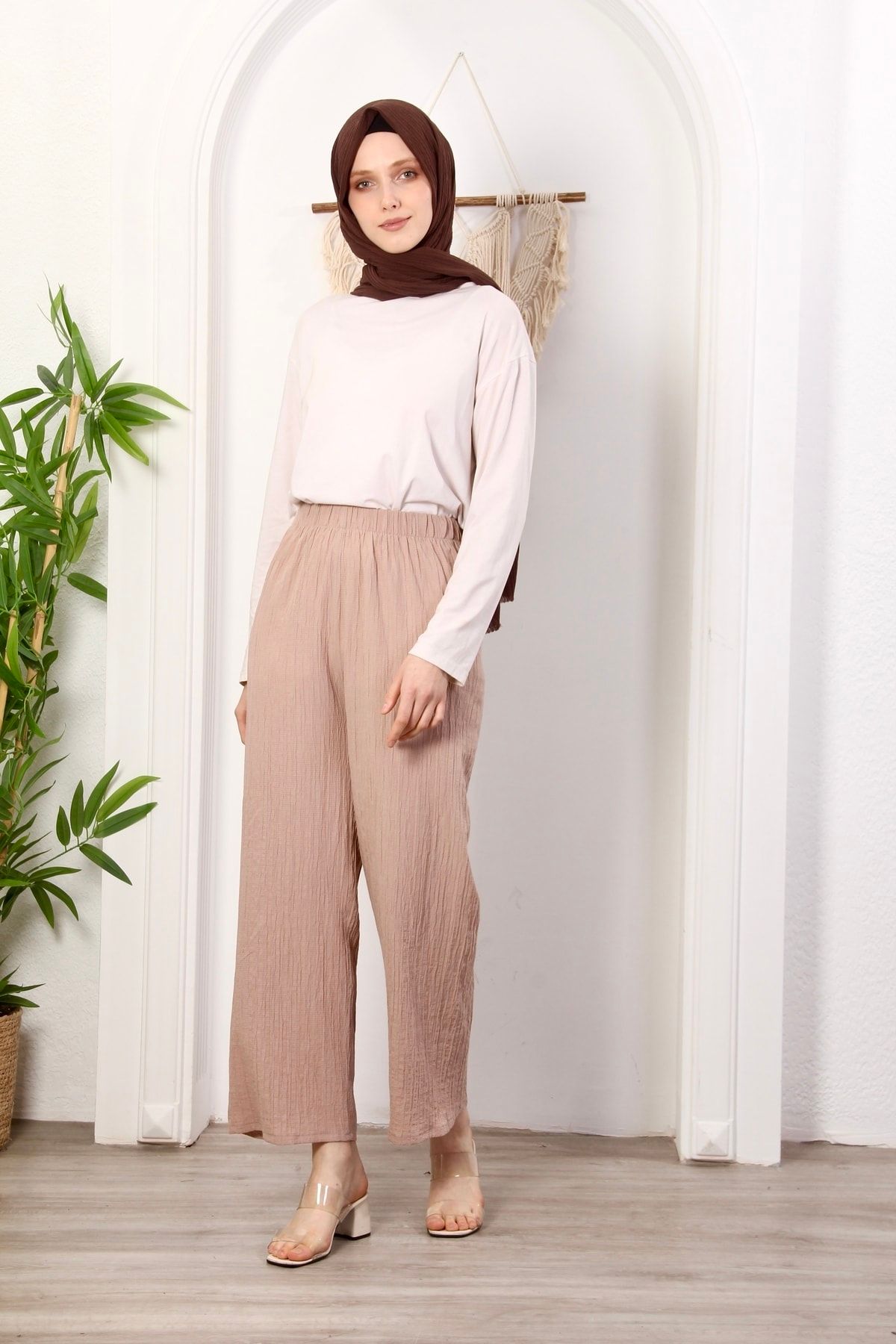 Beli Lastikli Etekli Pantolon Yazlık Rahat Geniş Gofre Kumaş