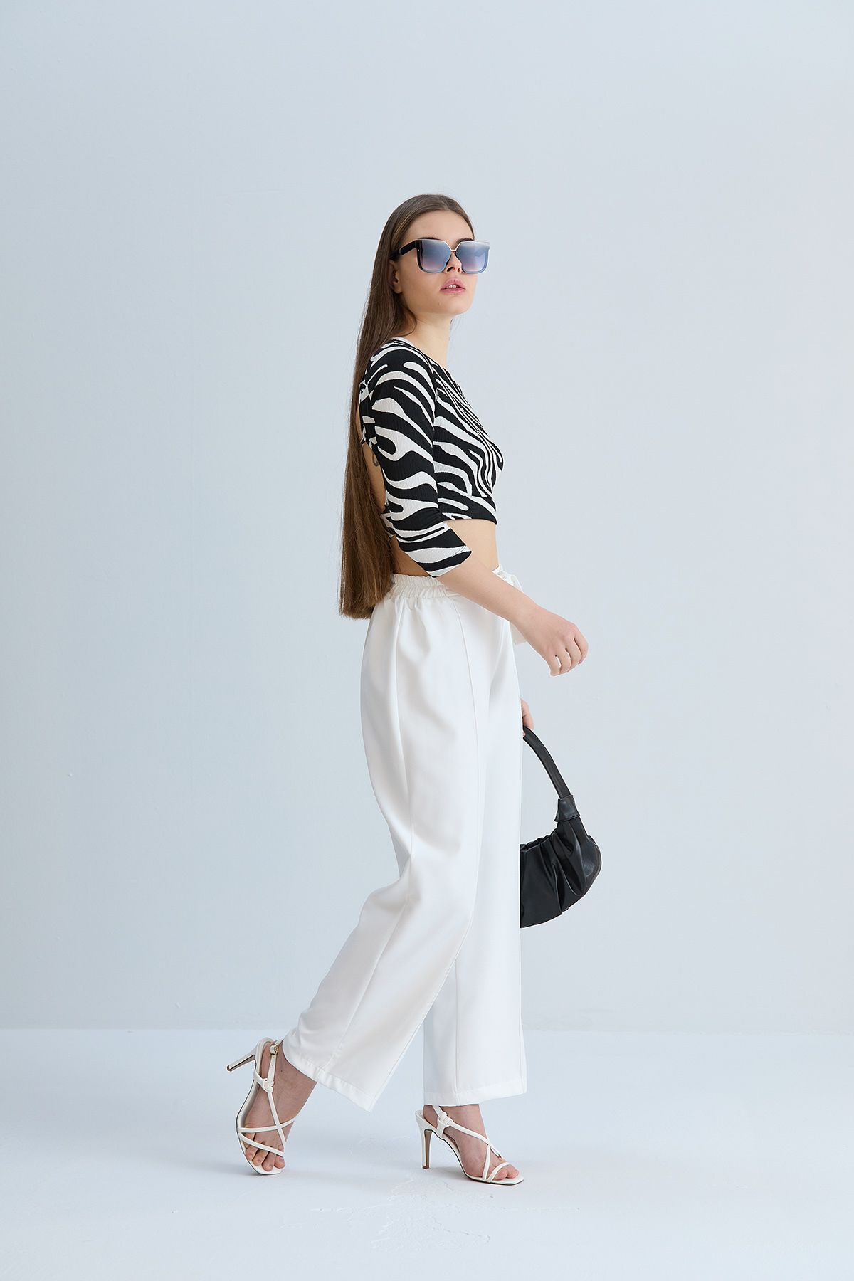 Kadın Beyaz Önü Bağcıklı Beli Lastikli Kumaş Pantolon - beyaz