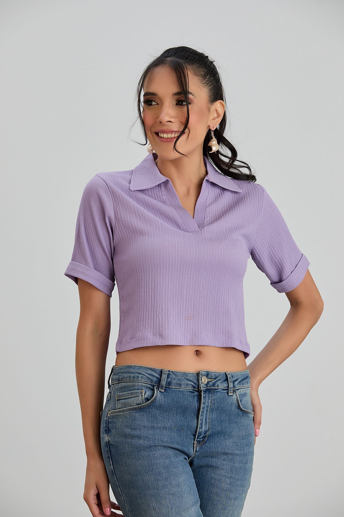 Kadın Beyaz Polo Yaka Bürümcük Kumaş Kısa Kollu Tişört - lila