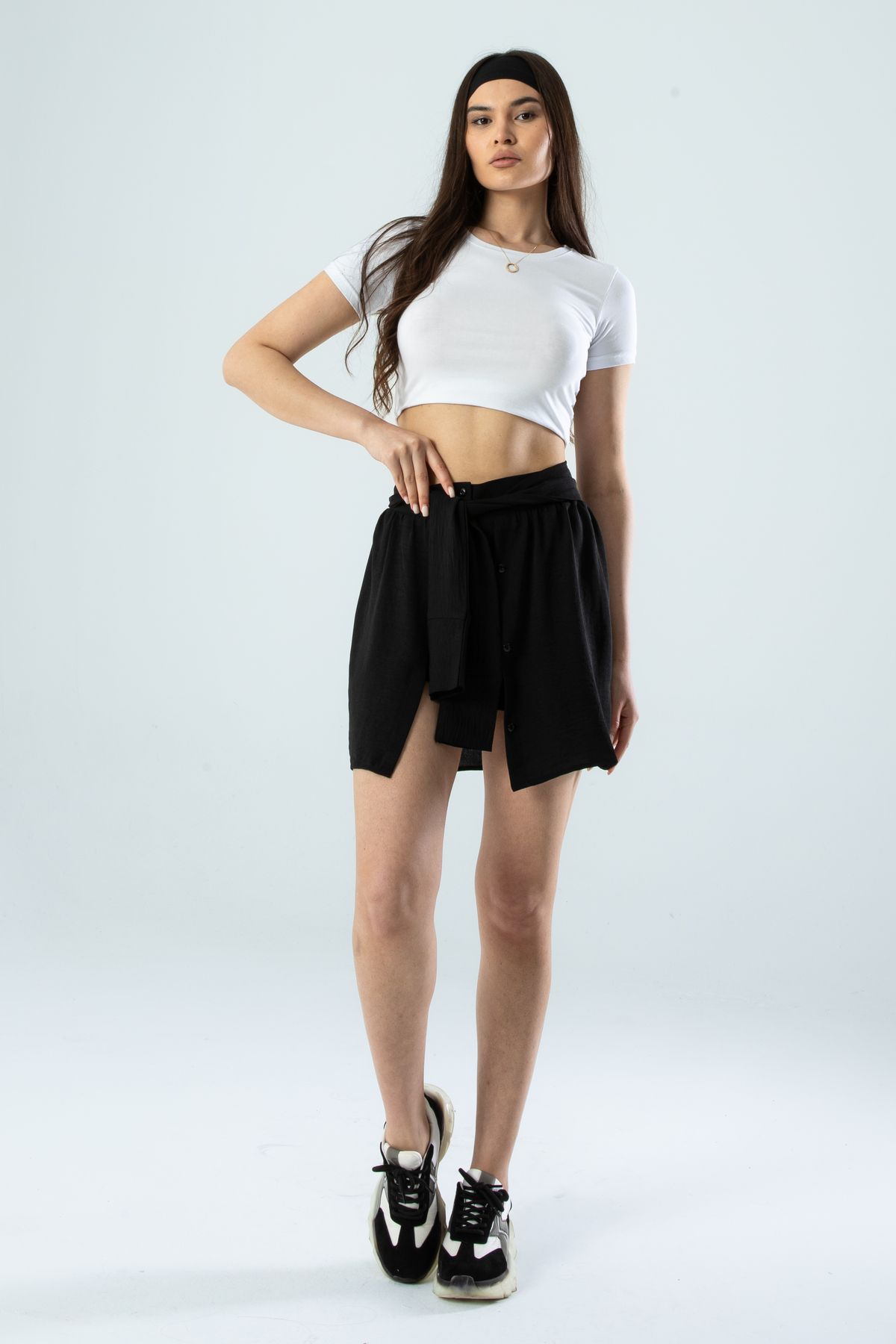 Beyaz Gömlek Bağlam Detaylı Fermuarlı Şort Etek - siyah