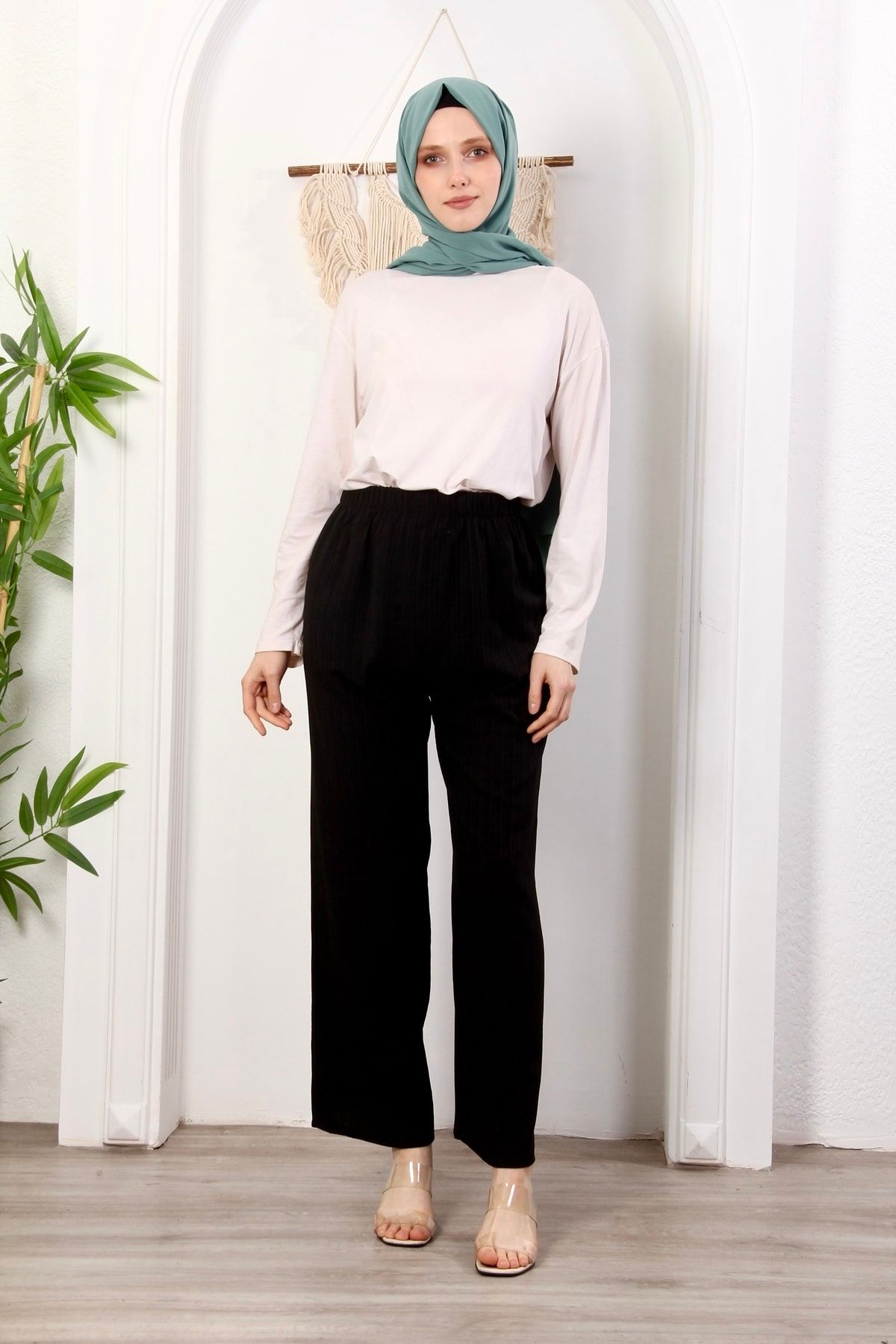 Beli Lastikli Etekli Pantolon Yazlık Rahat Geniş Gofre Kumaş - siyah