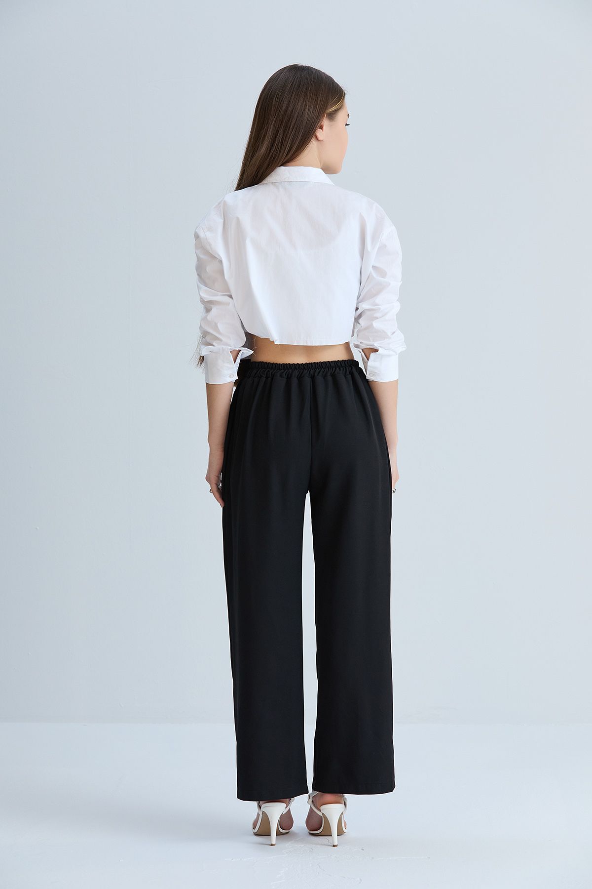 Kadın Beyaz Önü Bağcıklı Beli Lastikli Kumaş Pantolon - siyah