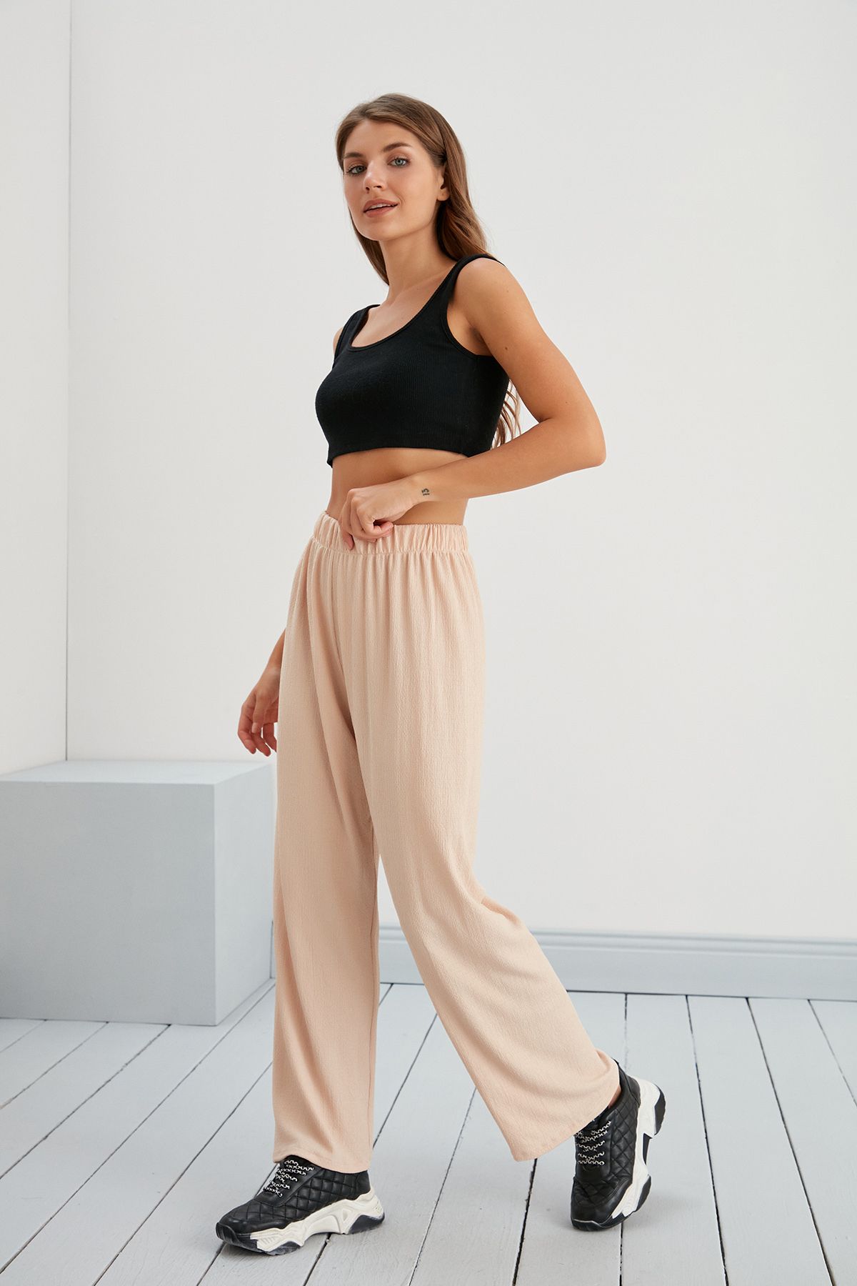 Beli Lastikli Palazzo Pantolon Yazlık Rahat Geniş Bürümcük Kumaş