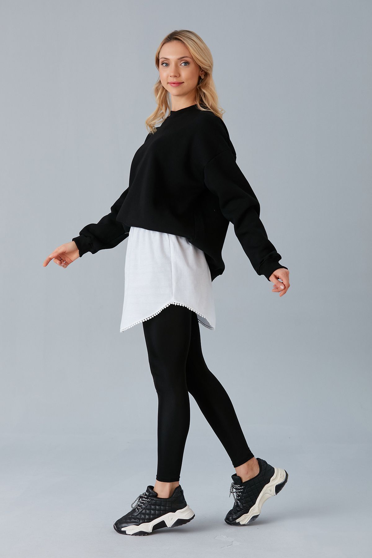 Altı Dantelli Beyaz Kurtarıcı Etek Gömlek Altı Içlik