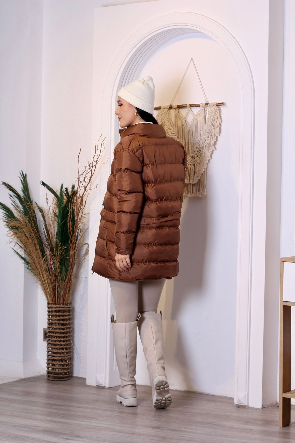 Kadın Haki Crop Çantalı Şişme Mont Çantaya Dönüşen Puffer - taba