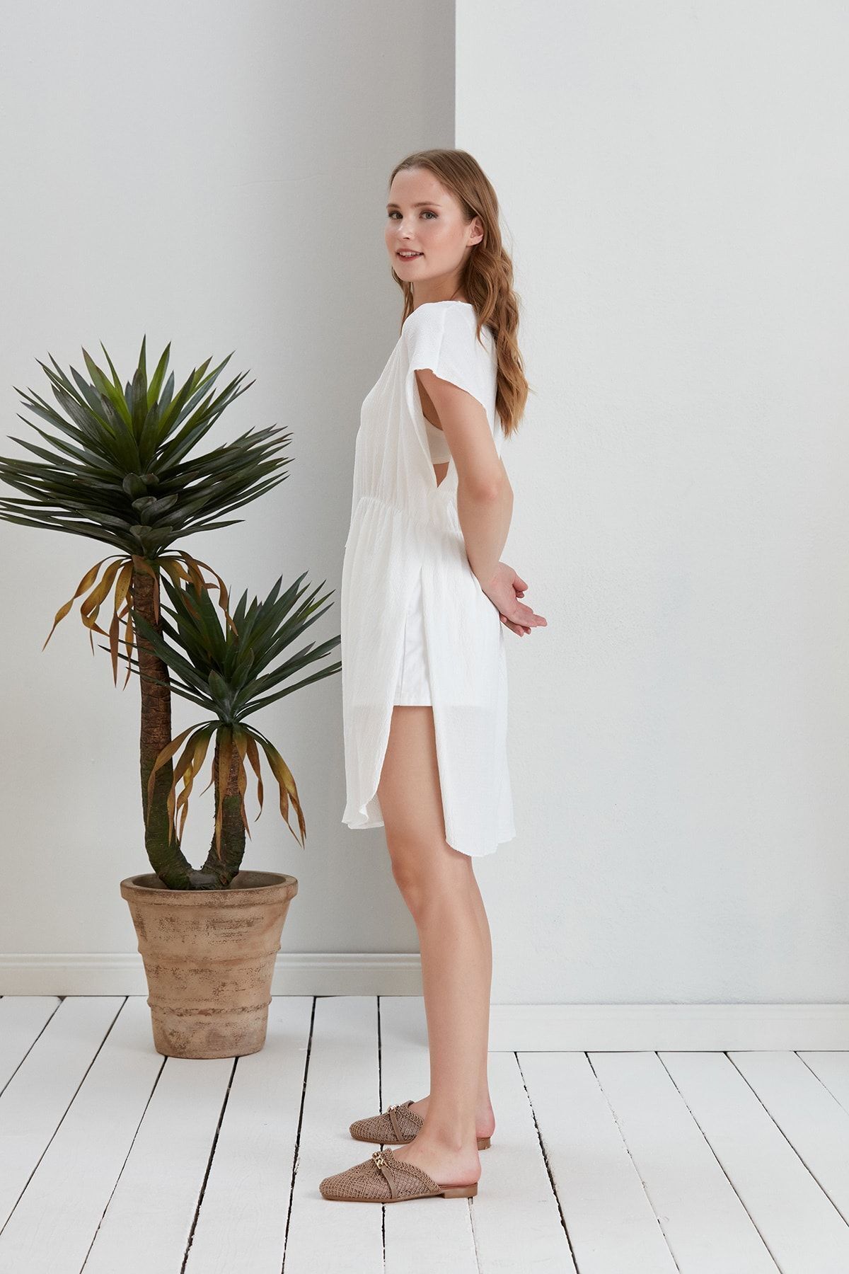 Kadın Beyaz Pareo Plaj Elbisesi Deniz Çıkışı - beyaz