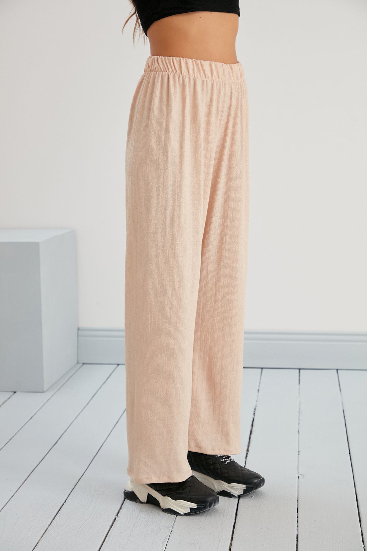 Beli Lastikli Palazzo Pantolon Yazlık Rahat Geniş Bürümcük Kumaş