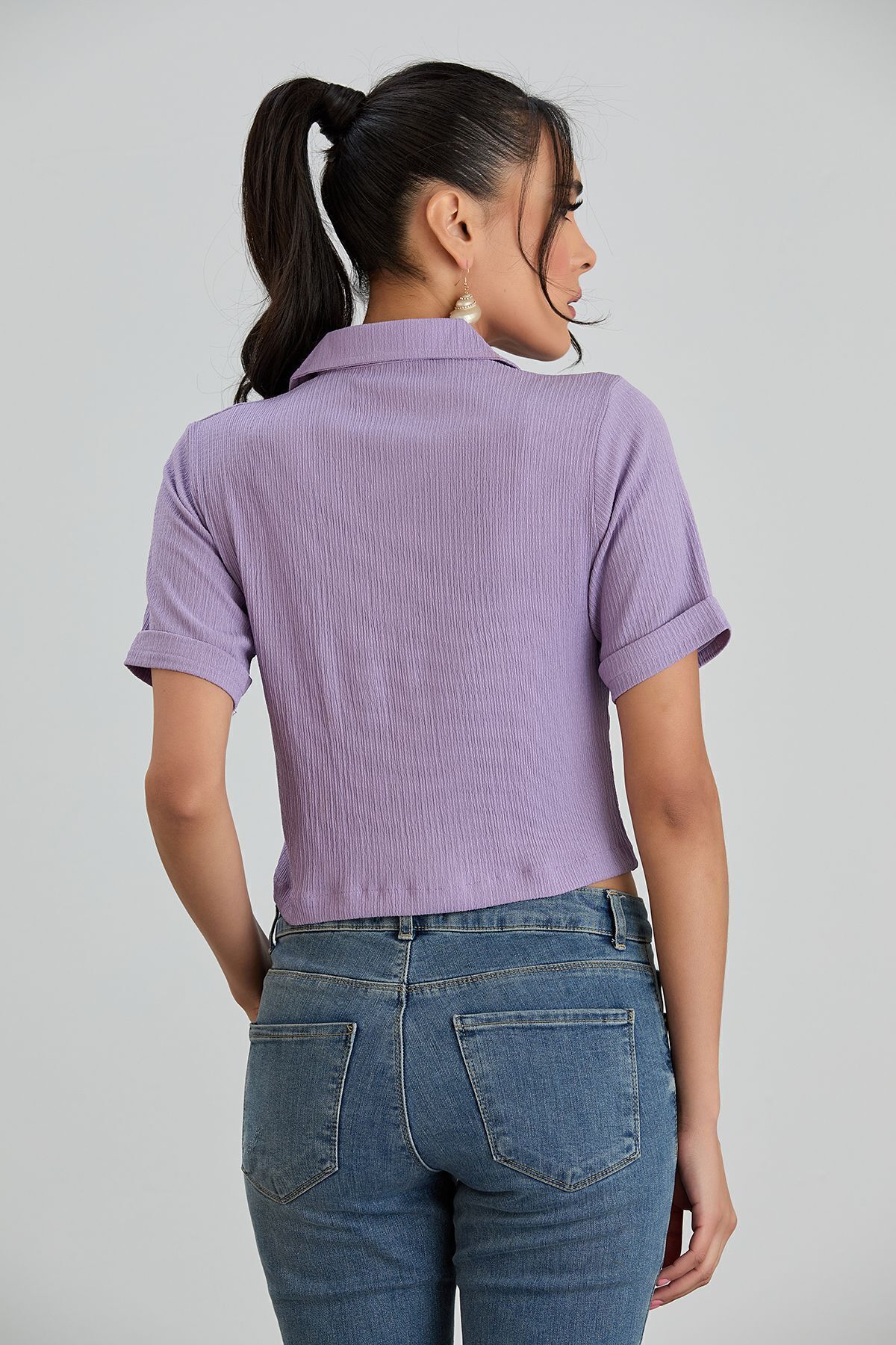 Kadın Beyaz Polo Yaka Bürümcük Kumaş Kısa Kollu Tişört - lila