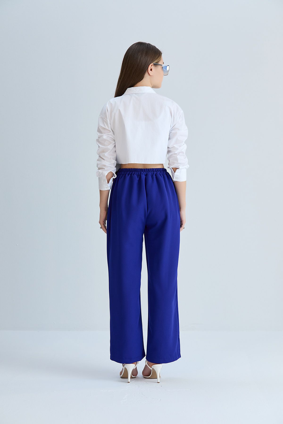 Kadın Beyaz Önü Bağcıklı Beli Lastikli Kumaş Pantolon - saks mavi