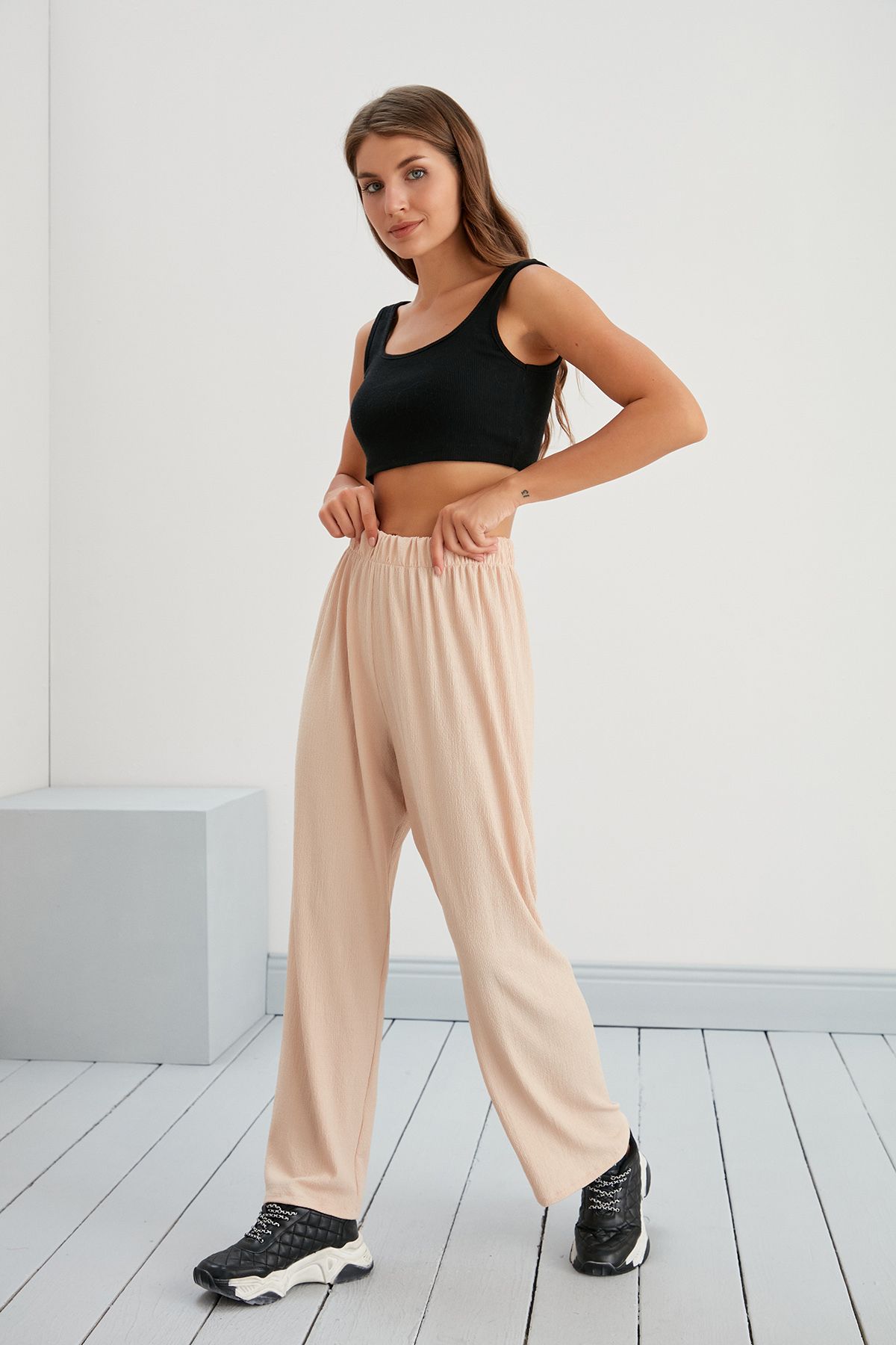 Beli Lastikli Palazzo Pantolon Yazlık Rahat Geniş Bürümcük Kumaş