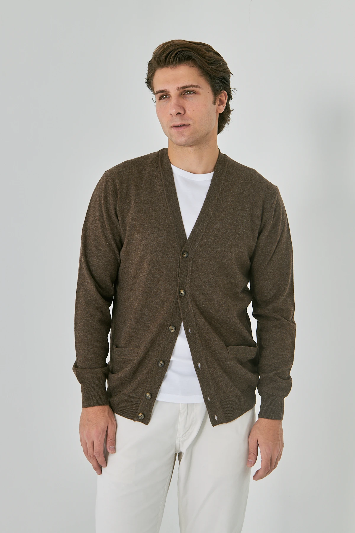 Vizon Saf Kuzu Yünü Hırka