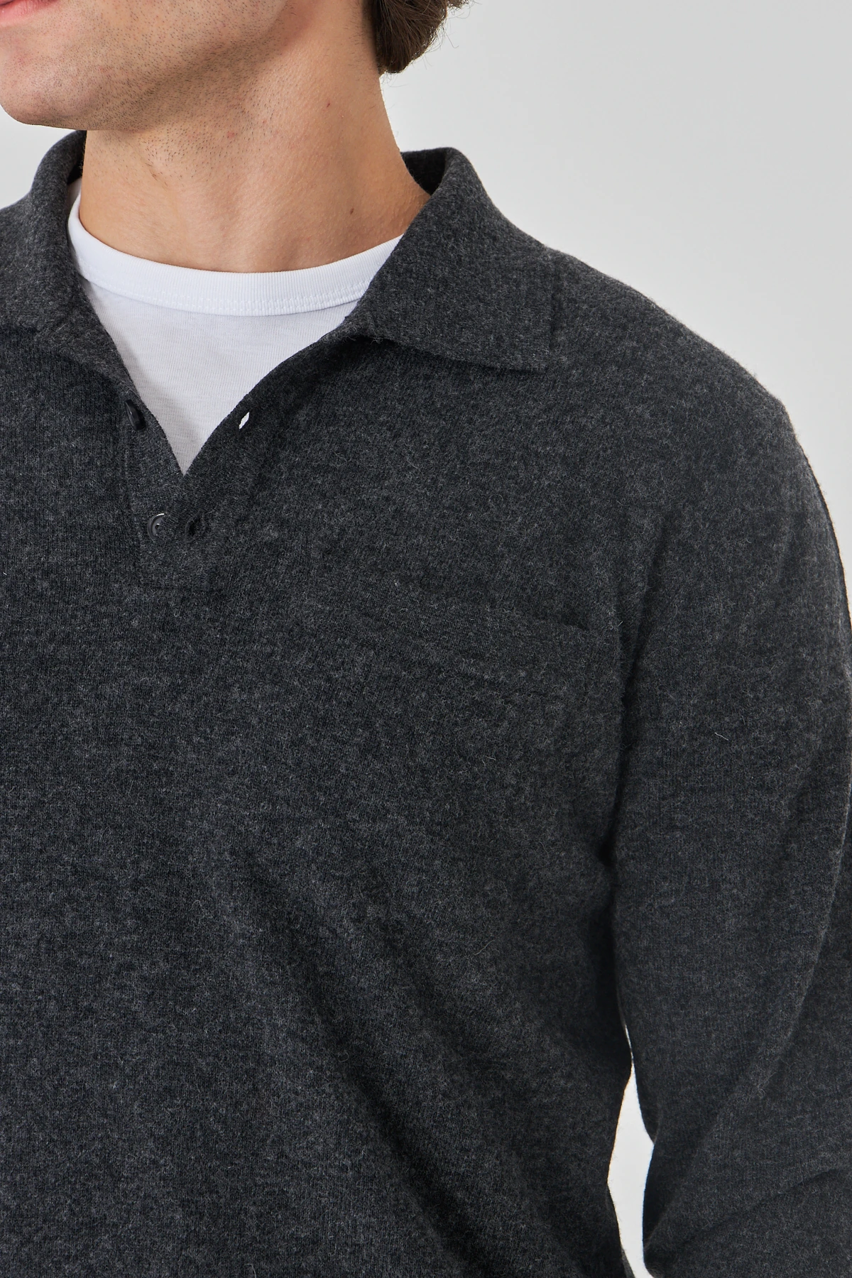 Füme Yakalı Saf Kuzu Yünü Kazak