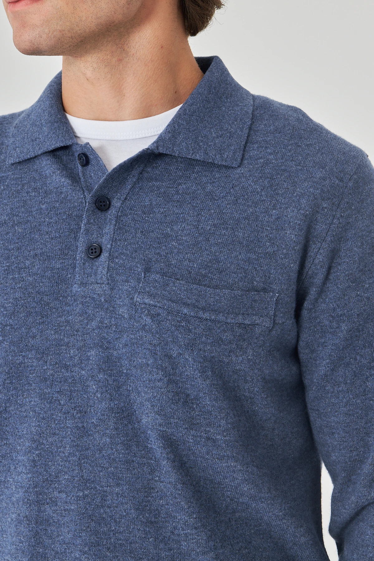 İndigo Yakalı Saf Kuzu Yünü Kazak