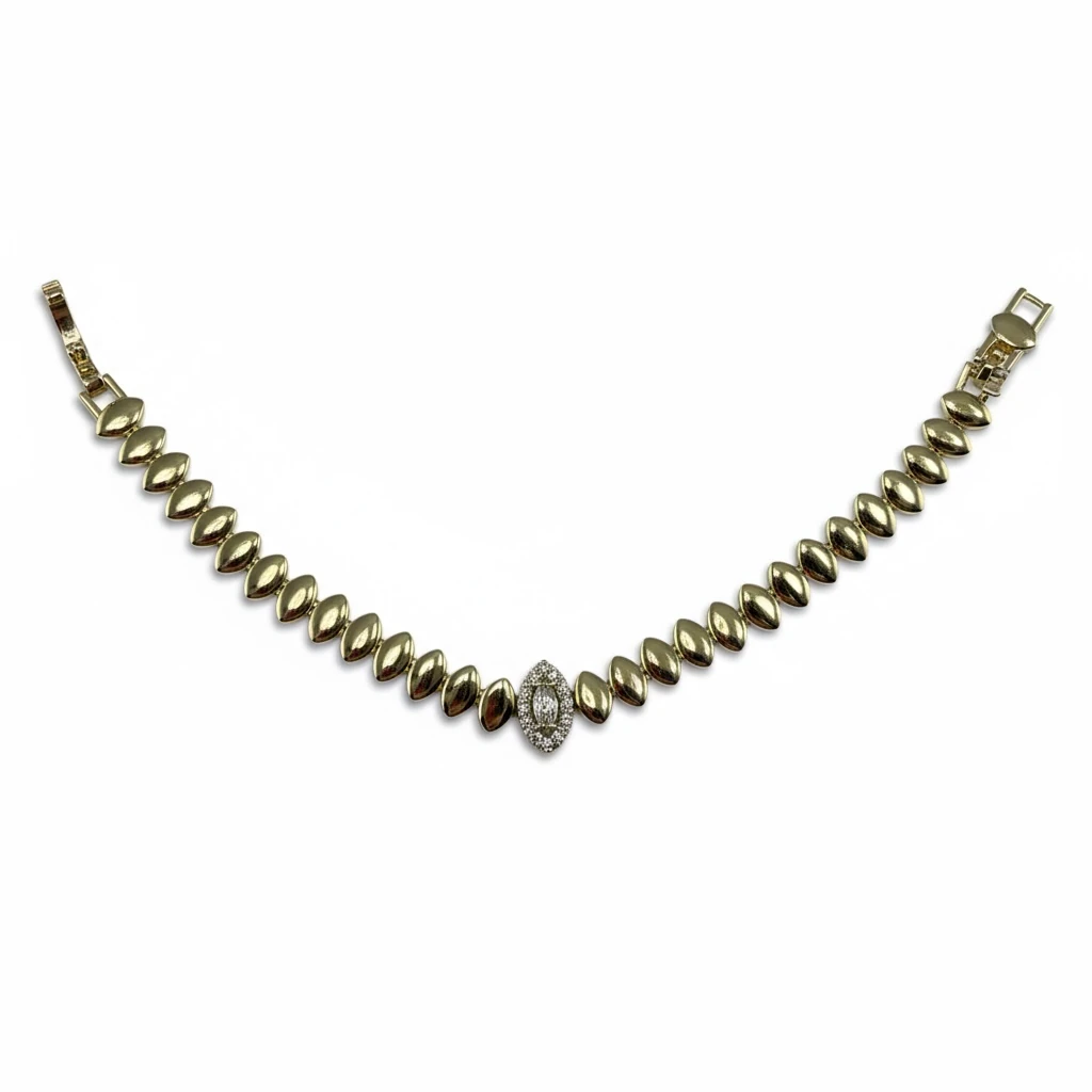 Oval Halkalı Taş Detaylı Altın Kaplama Bileklik