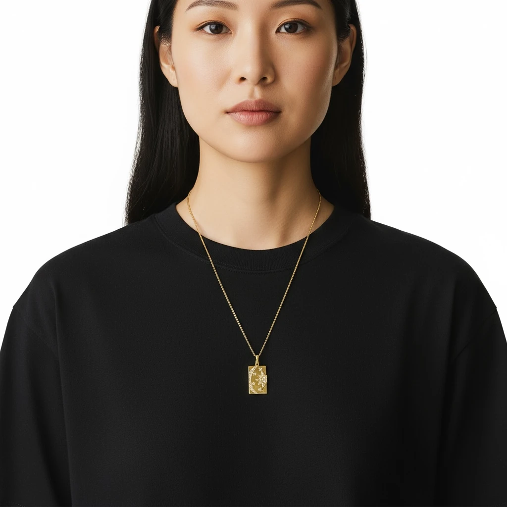 Güneş & Yıldız Motifli Altın Renk Kitap Kolye